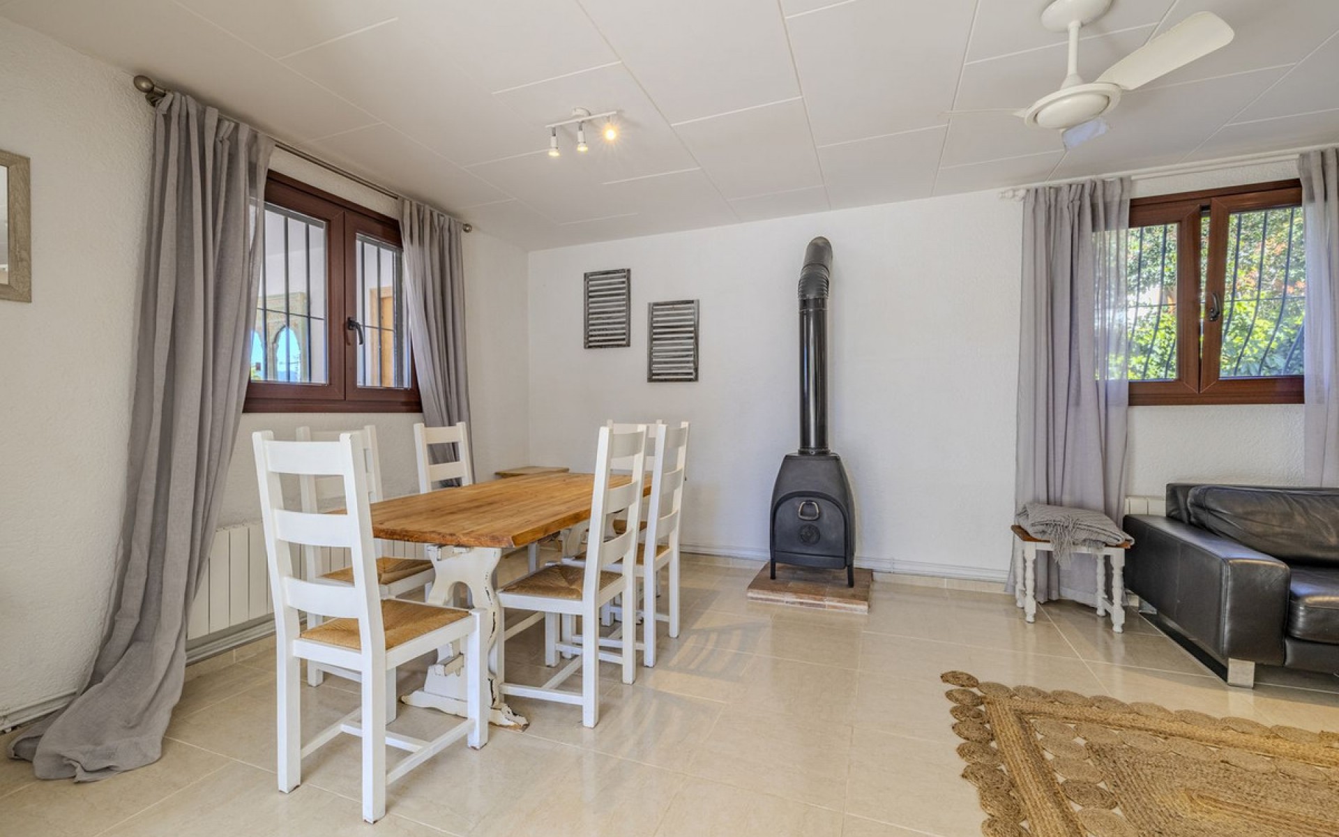 Resale - Villa - Javea