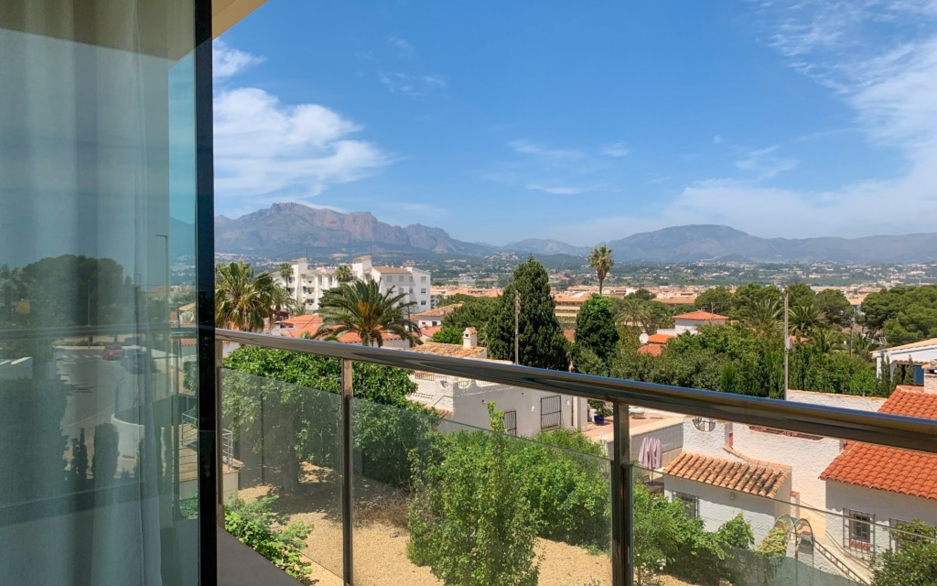 Resale - Villa - l'Alfas del Pi - Albir