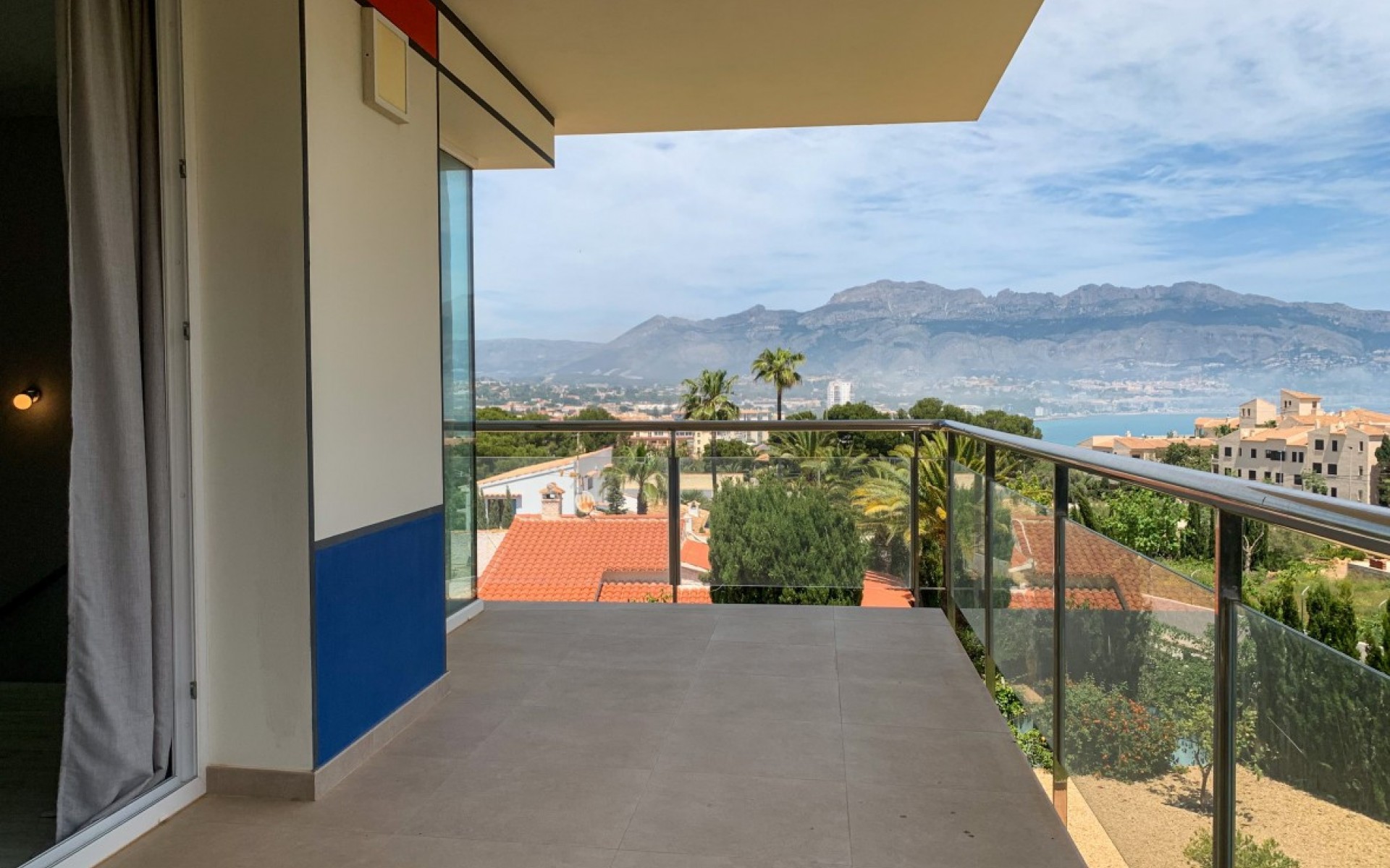 Resale - Villa - l'Alfas del Pi - Albir