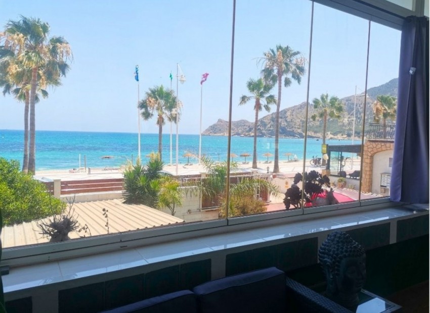 Resale - Villa - l'Alfas del Pi - Albir