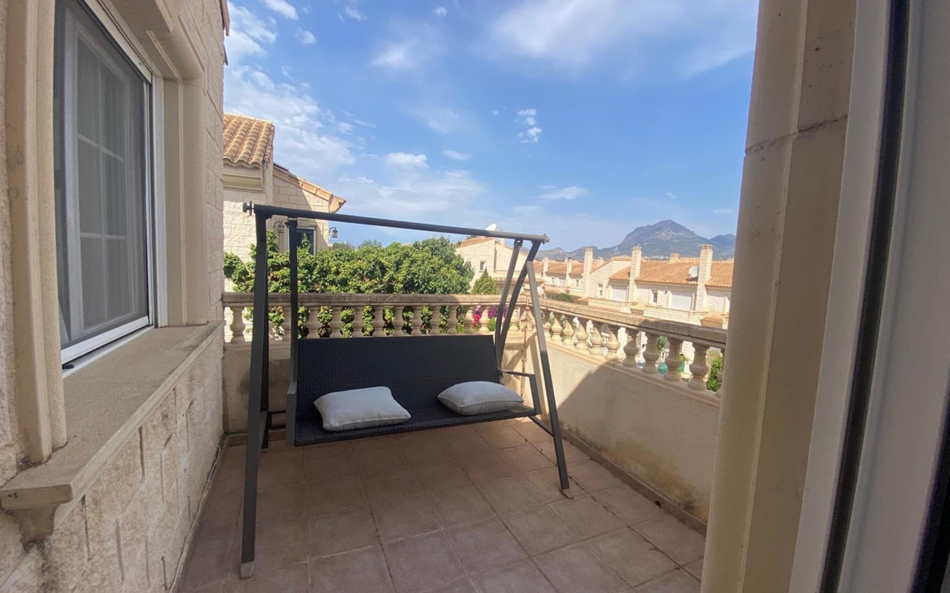 Resale - Villa - l'Alfas del Pi - Albir