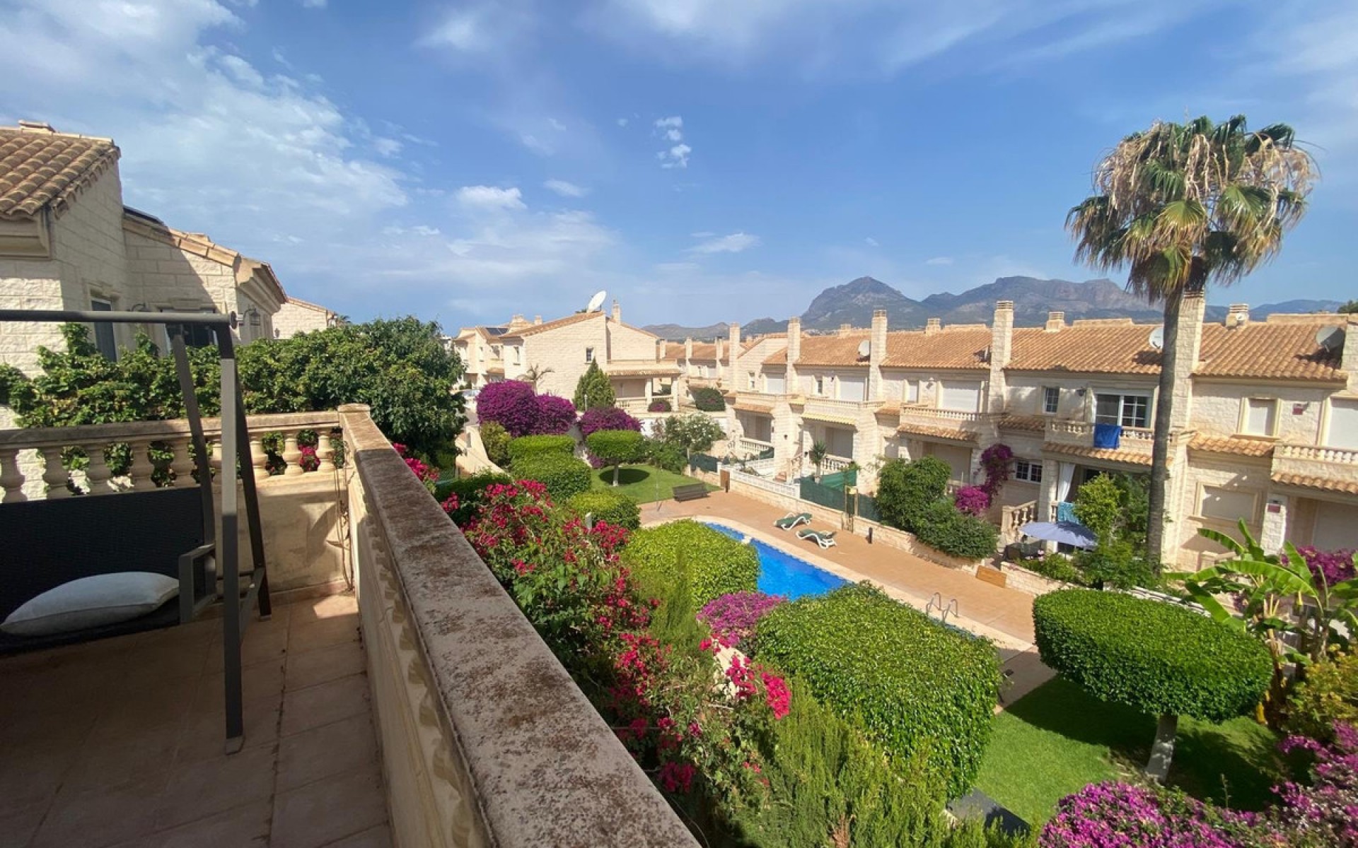 Resale - Villa - l'Alfas del Pi - Albir