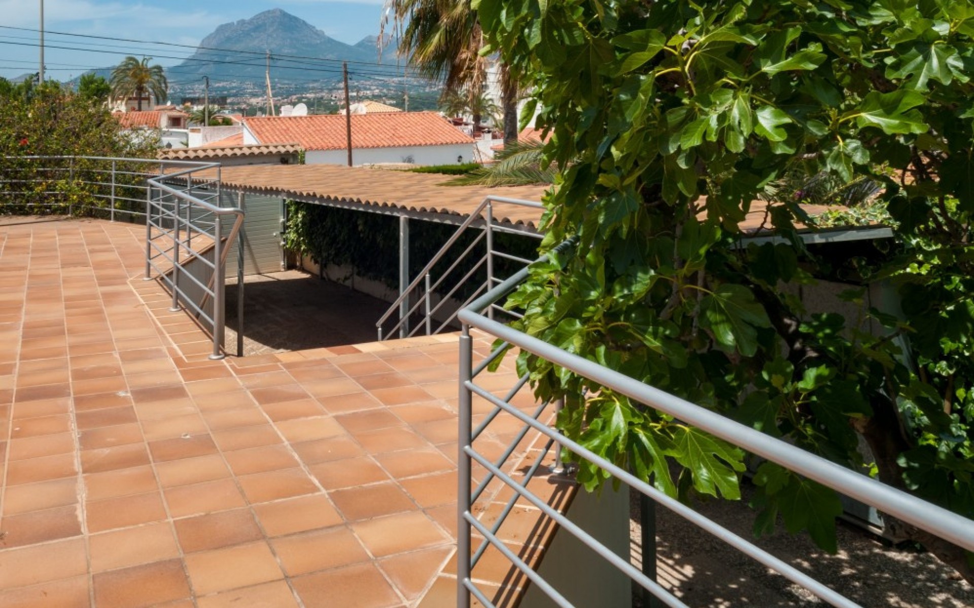 Resale - Villa - l'Alfas del Pi - Albir