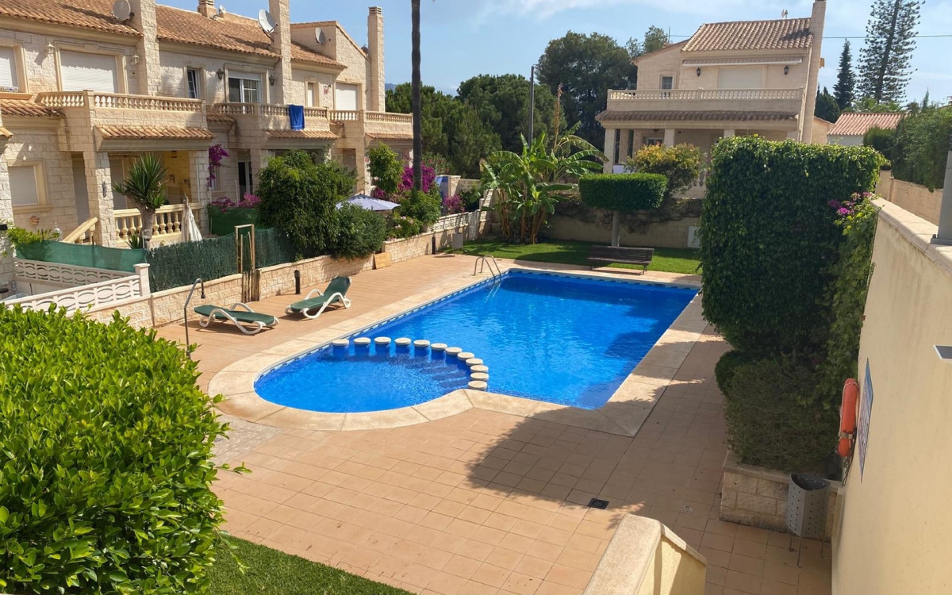 Resale - Villa - l'Alfas del Pi - Albir
