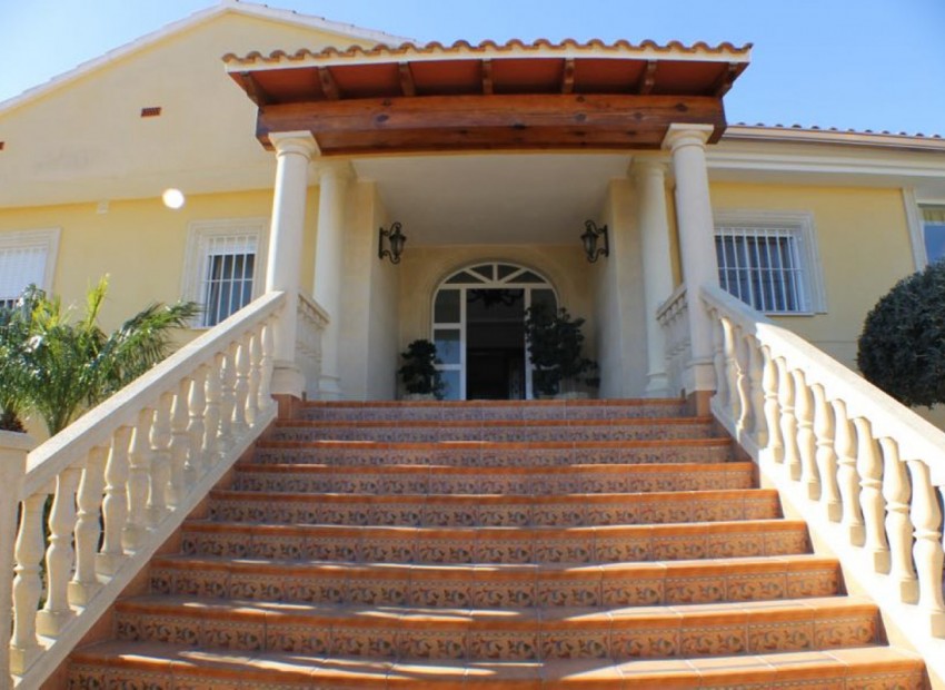 Resale - Villa - l'Alfas del Pi - L'Alfás del Pi Centro