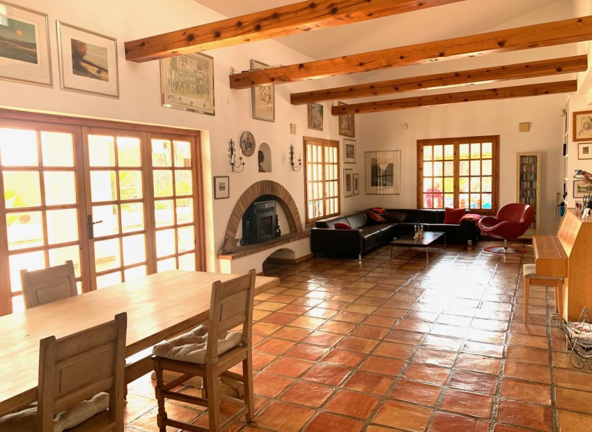 Resale - Villa - l'Alfas del Pi - L'Alfás del Pi Centro