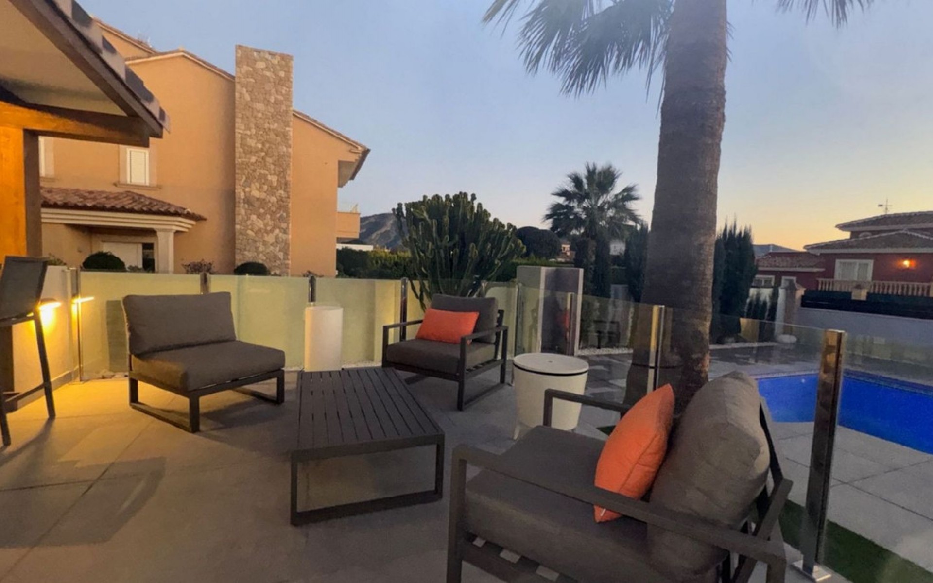 Resale - Villa - l'Alfas del Pi - L'Alfás del Pi Centro