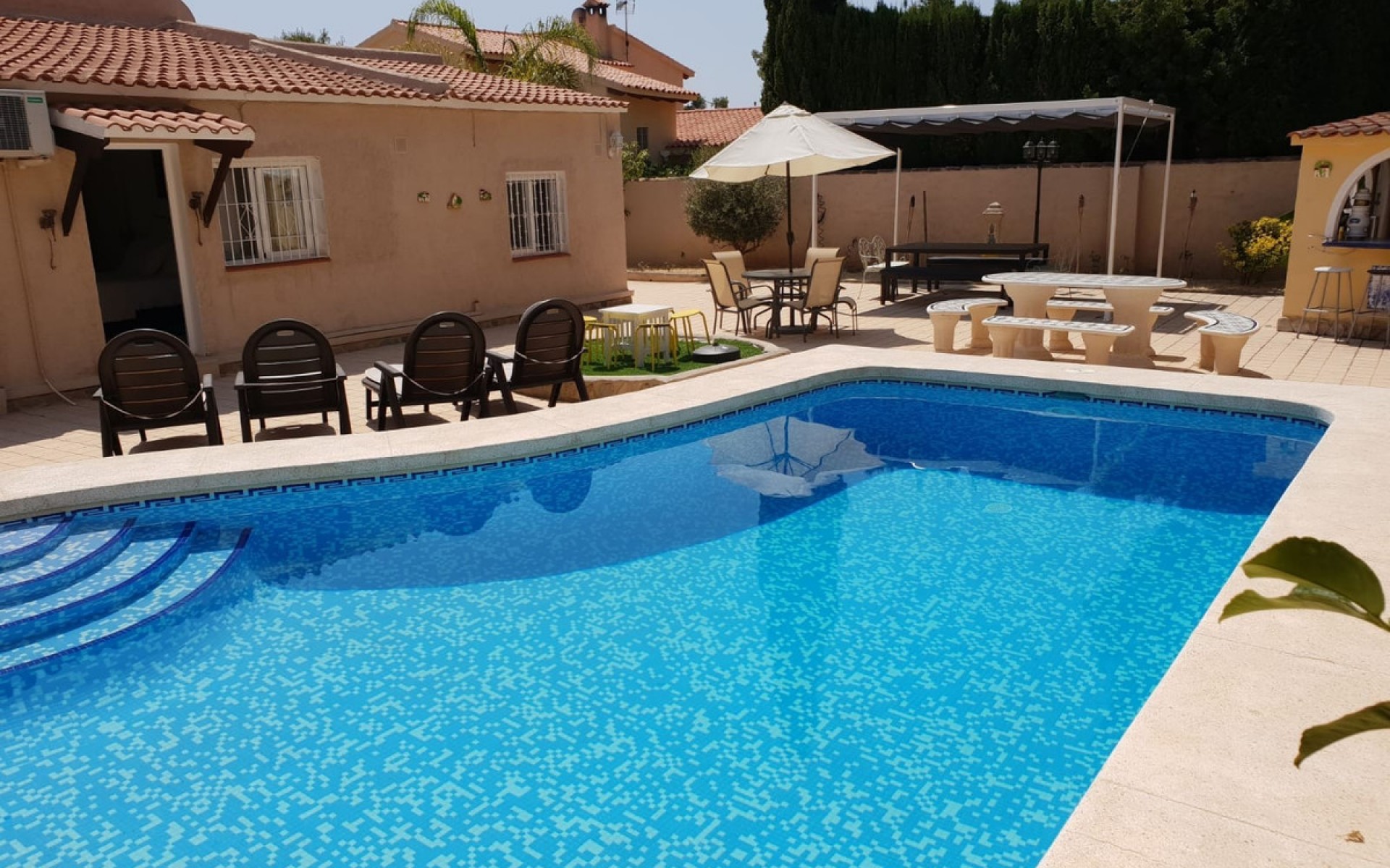 Resale - Villa - l'Alfas del Pi - L'Alfás del Pi Centro