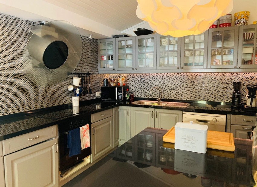 Resale - Villa - l'Alfas del Pi - L'Alfás del Pi Centro