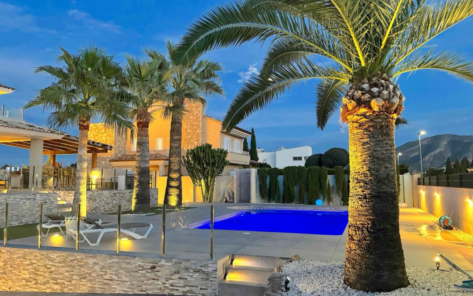 Resale - Villa - l'Alfas del Pi - L'Alfás del Pi Centro