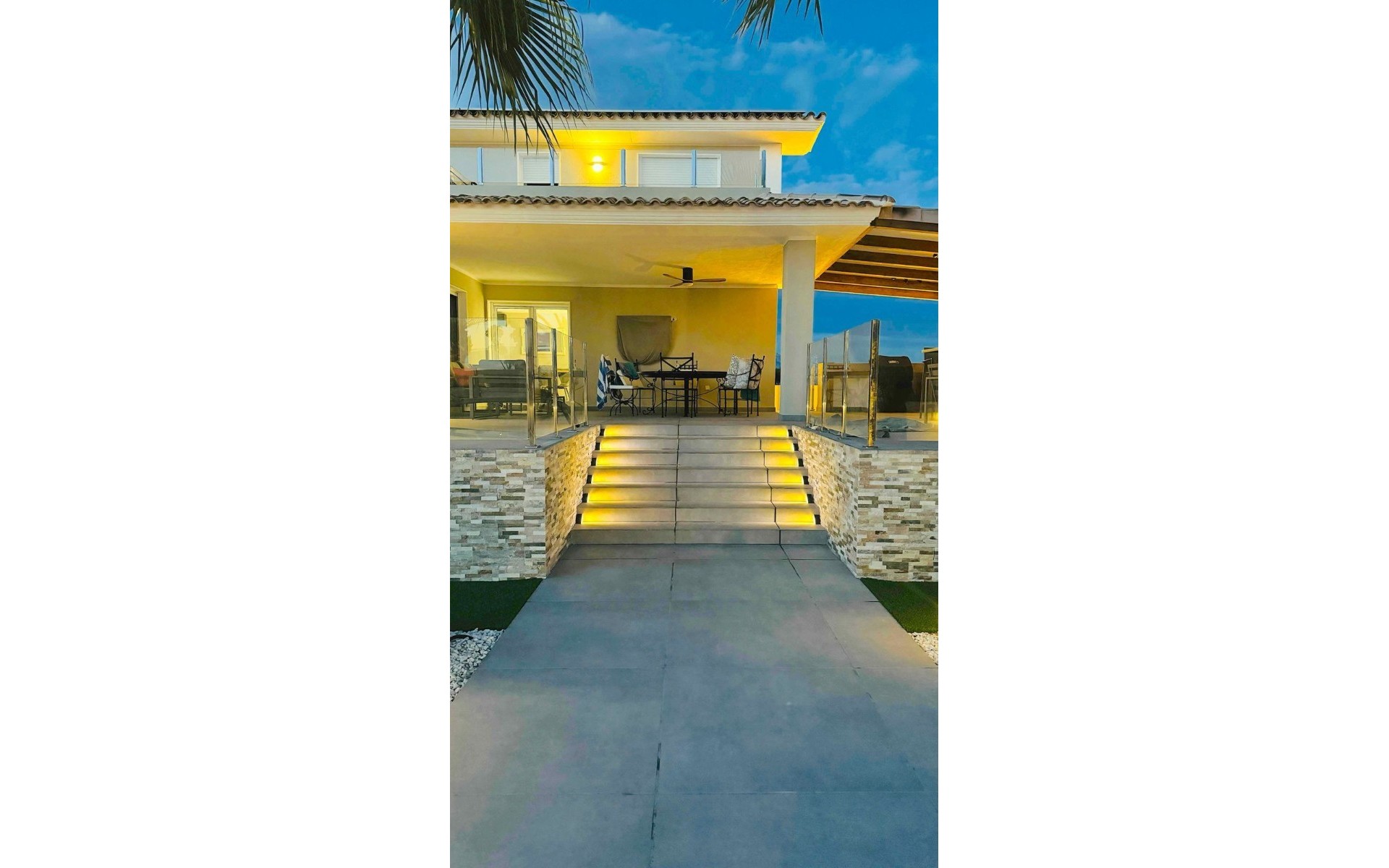 Resale - Villa - l'Alfas del Pi - L'Alfás del Pi Centro