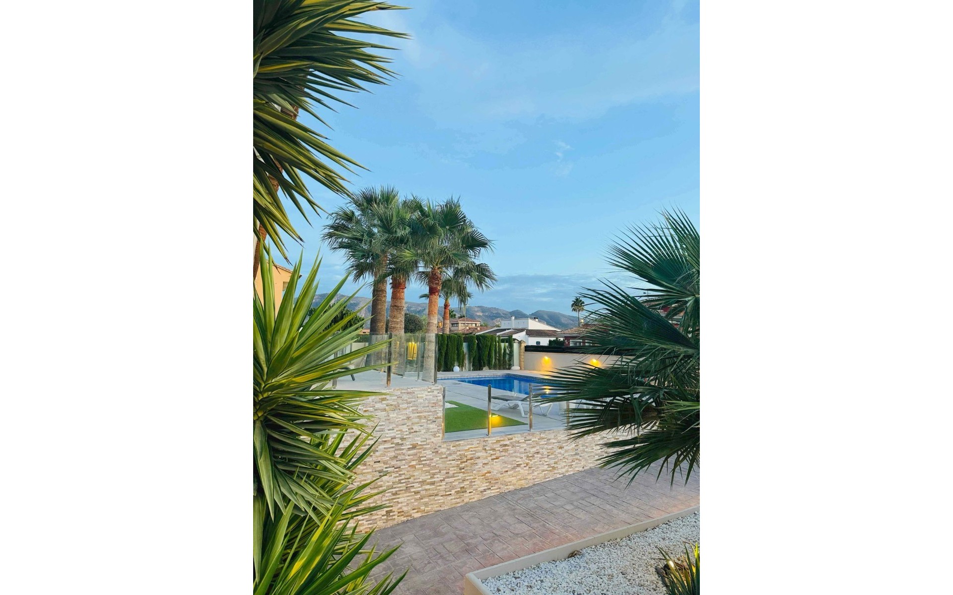 Resale - Villa - l'Alfas del Pi - L'Alfás del Pi Centro
