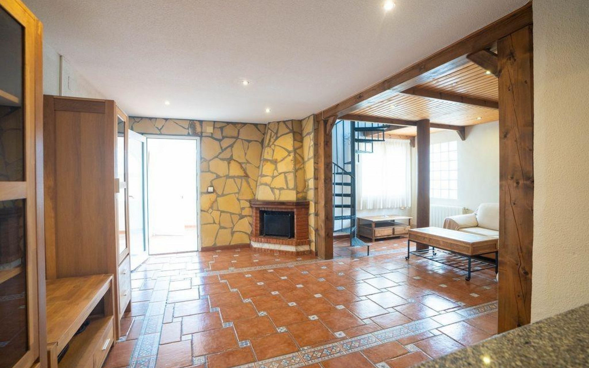 Resale - Villa - La Florida