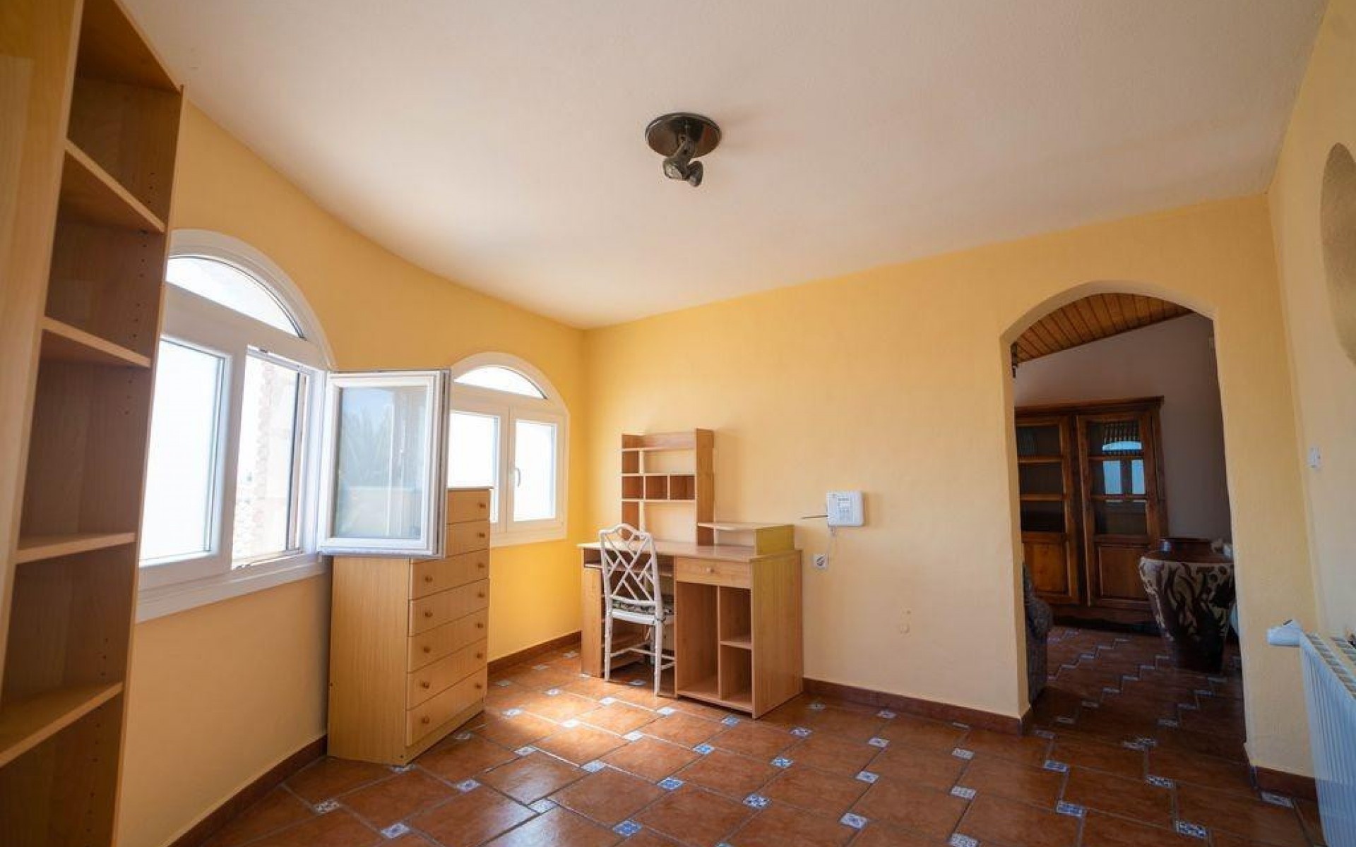 Resale - Villa - La Florida