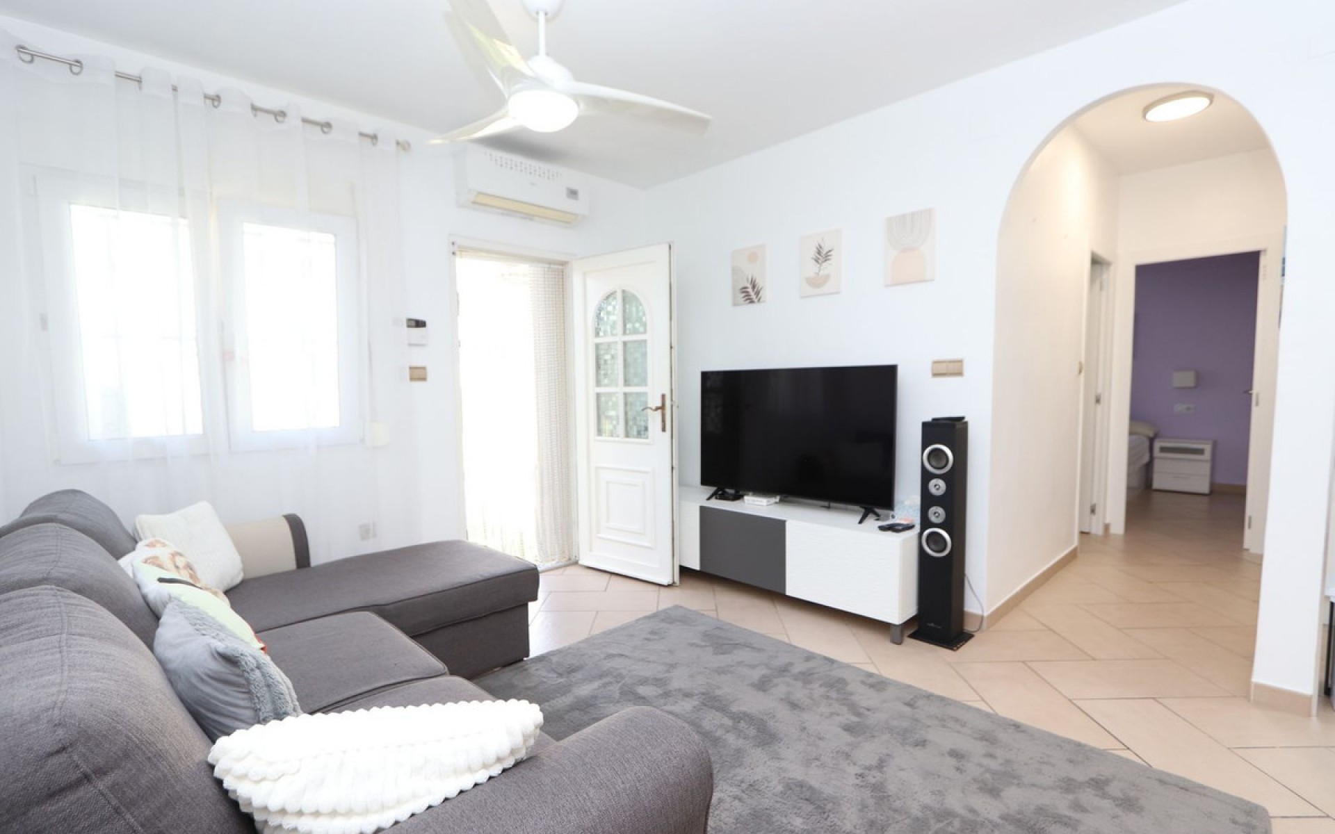 Resale - Villa - La Florida