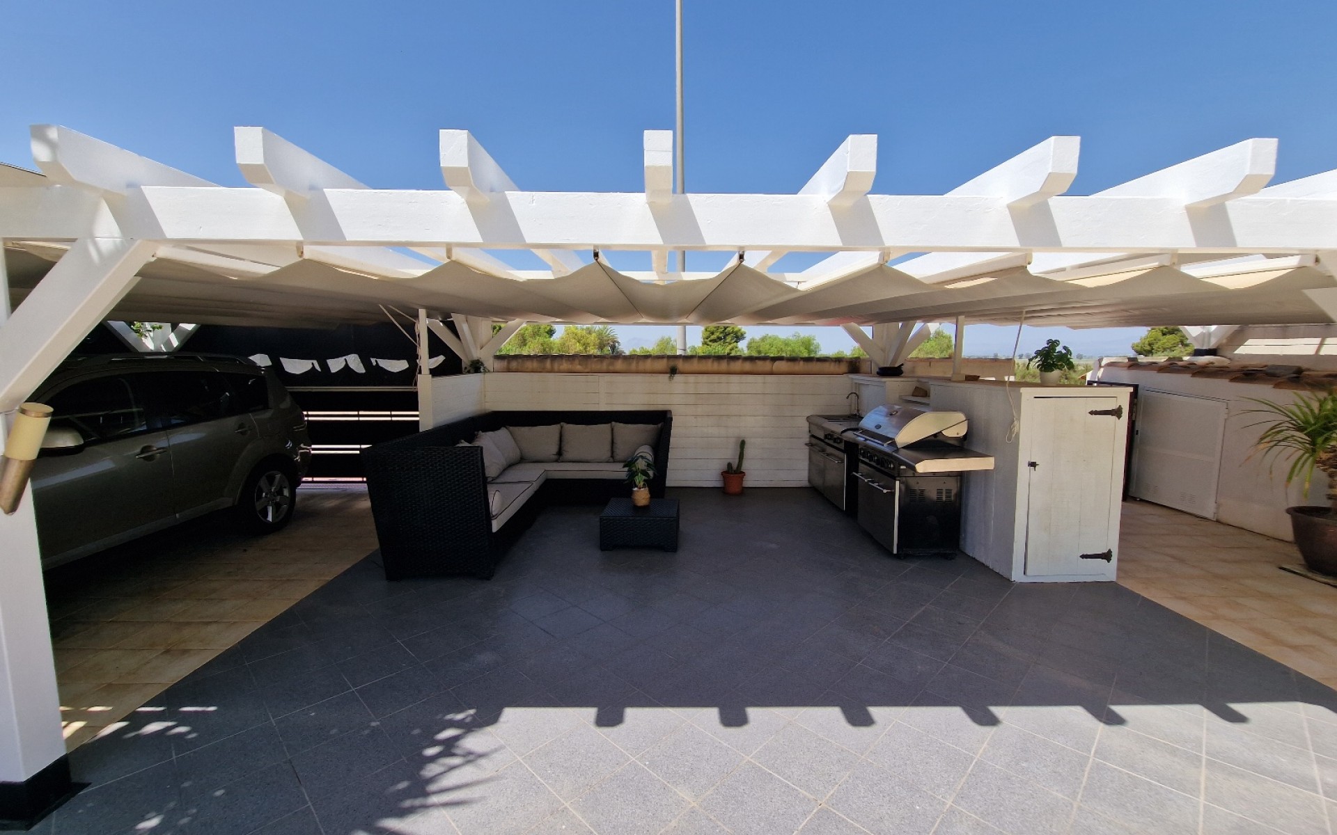 Resale - Villa - La Marina