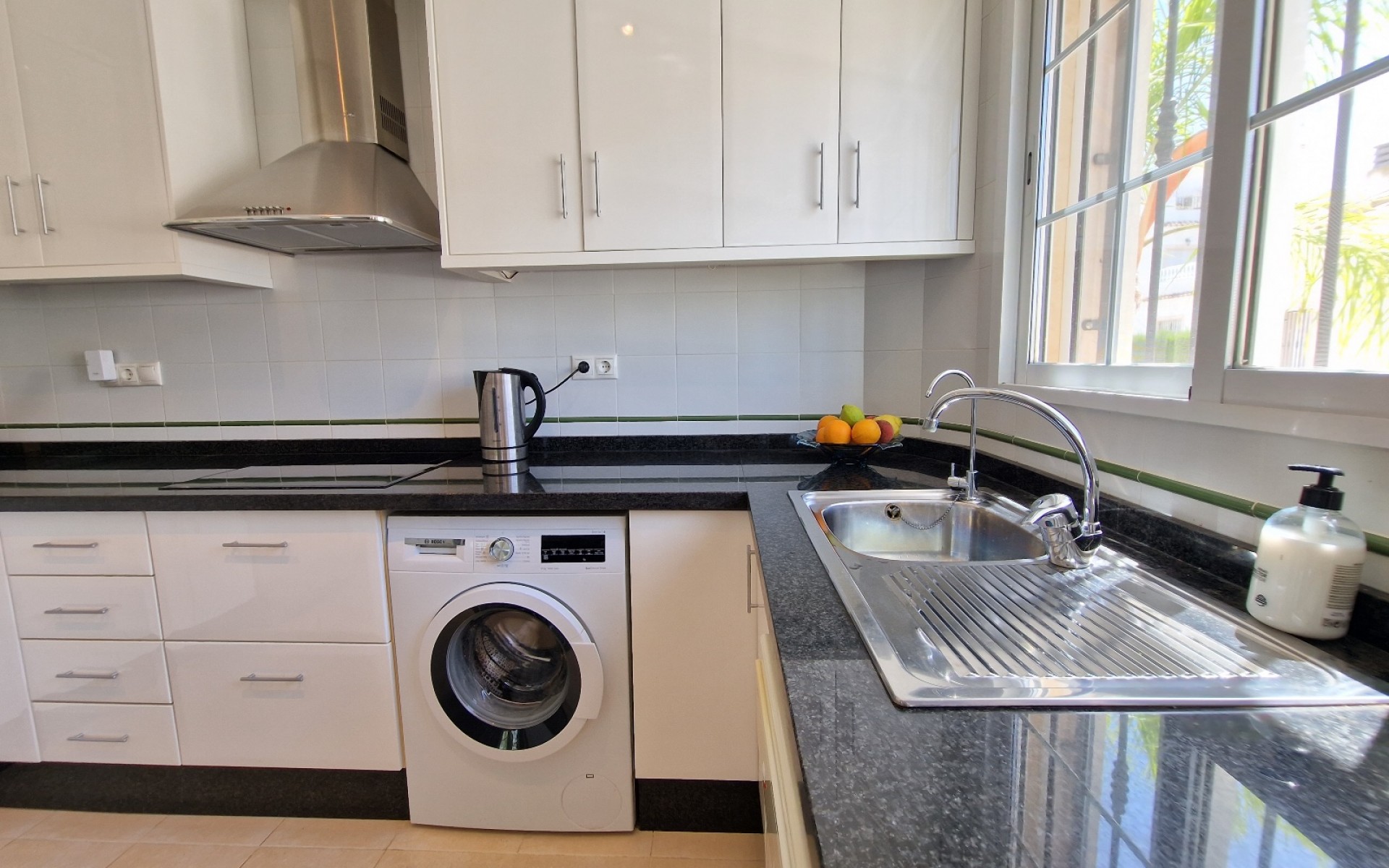 Resale - Villa - La Marina