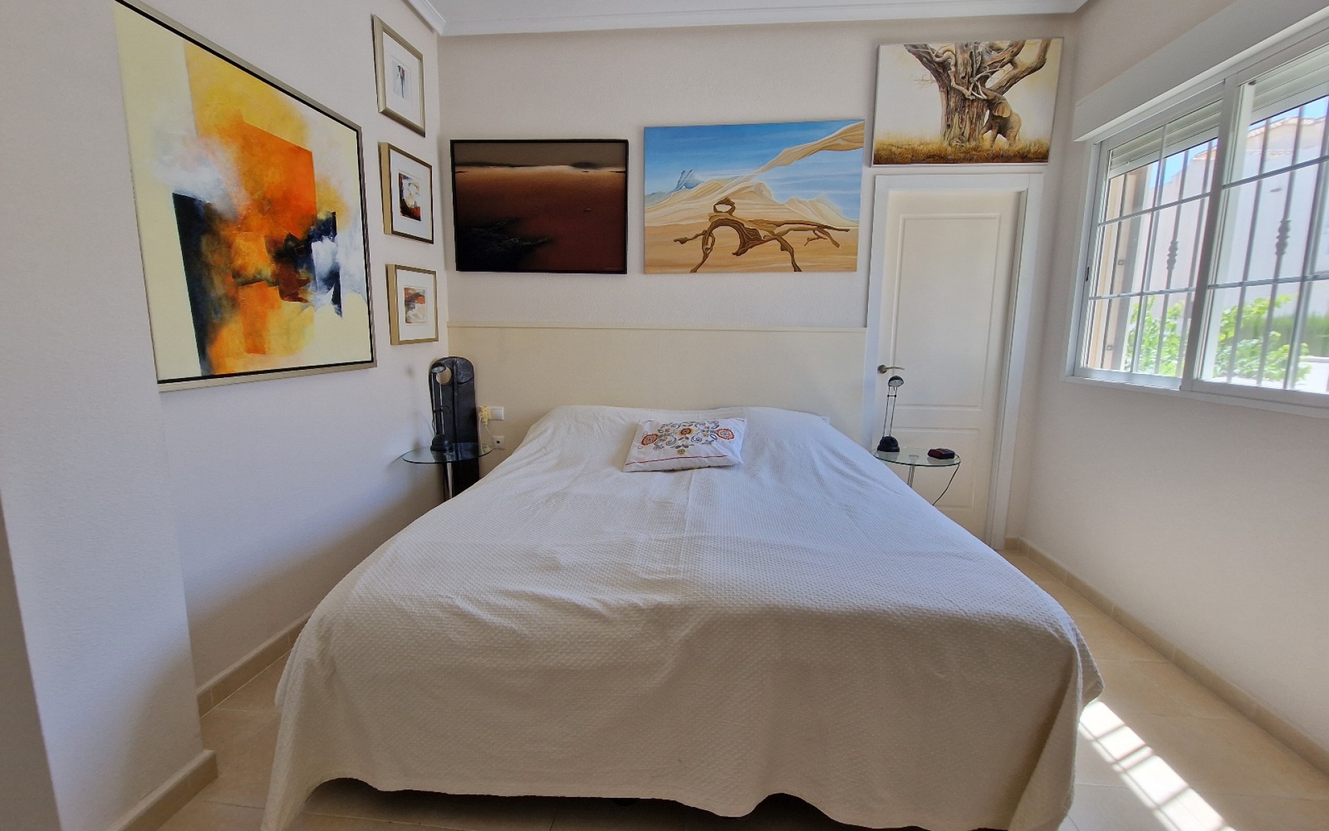 Resale - Villa - La Marina