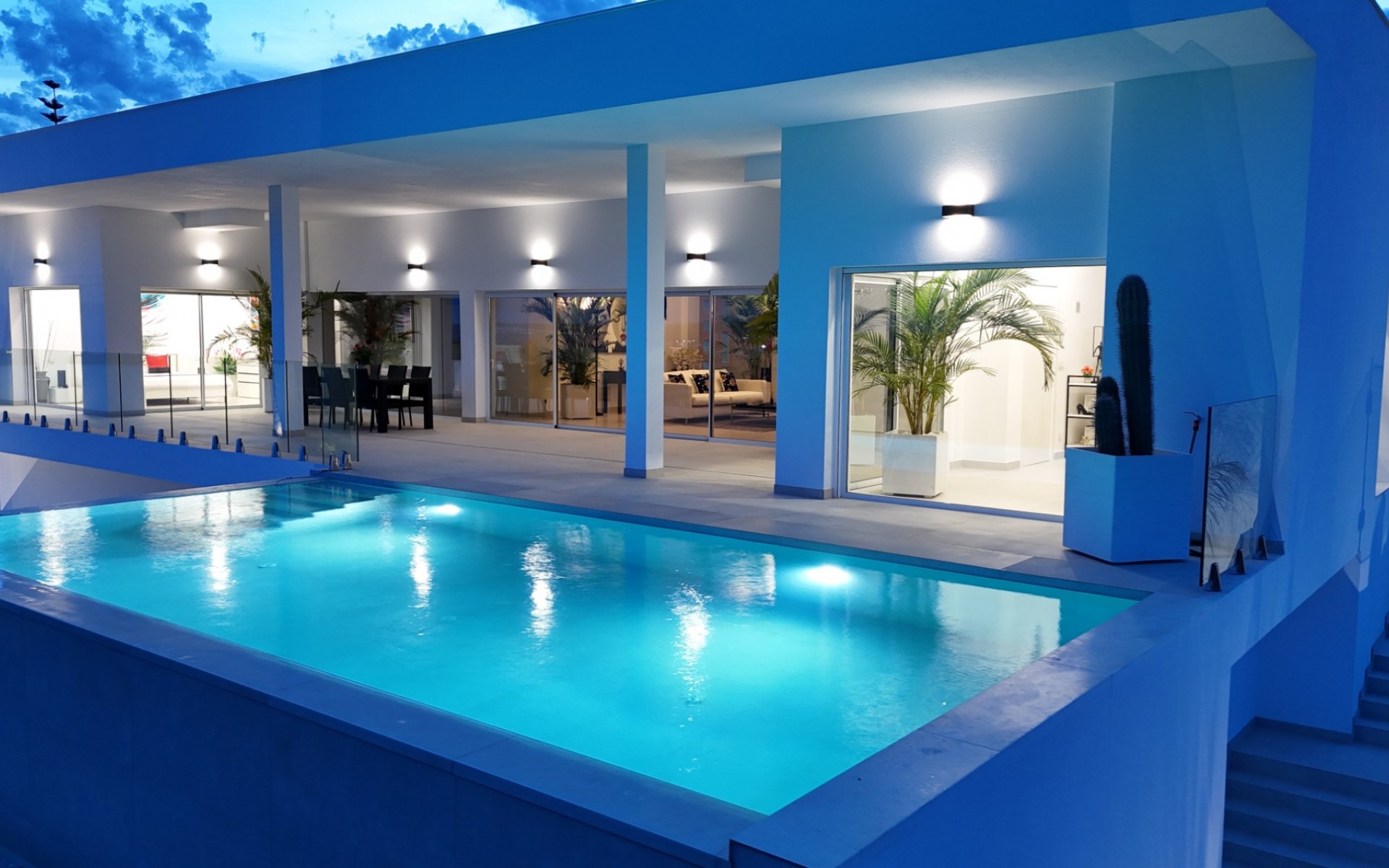 Resale - Villa - La Marina