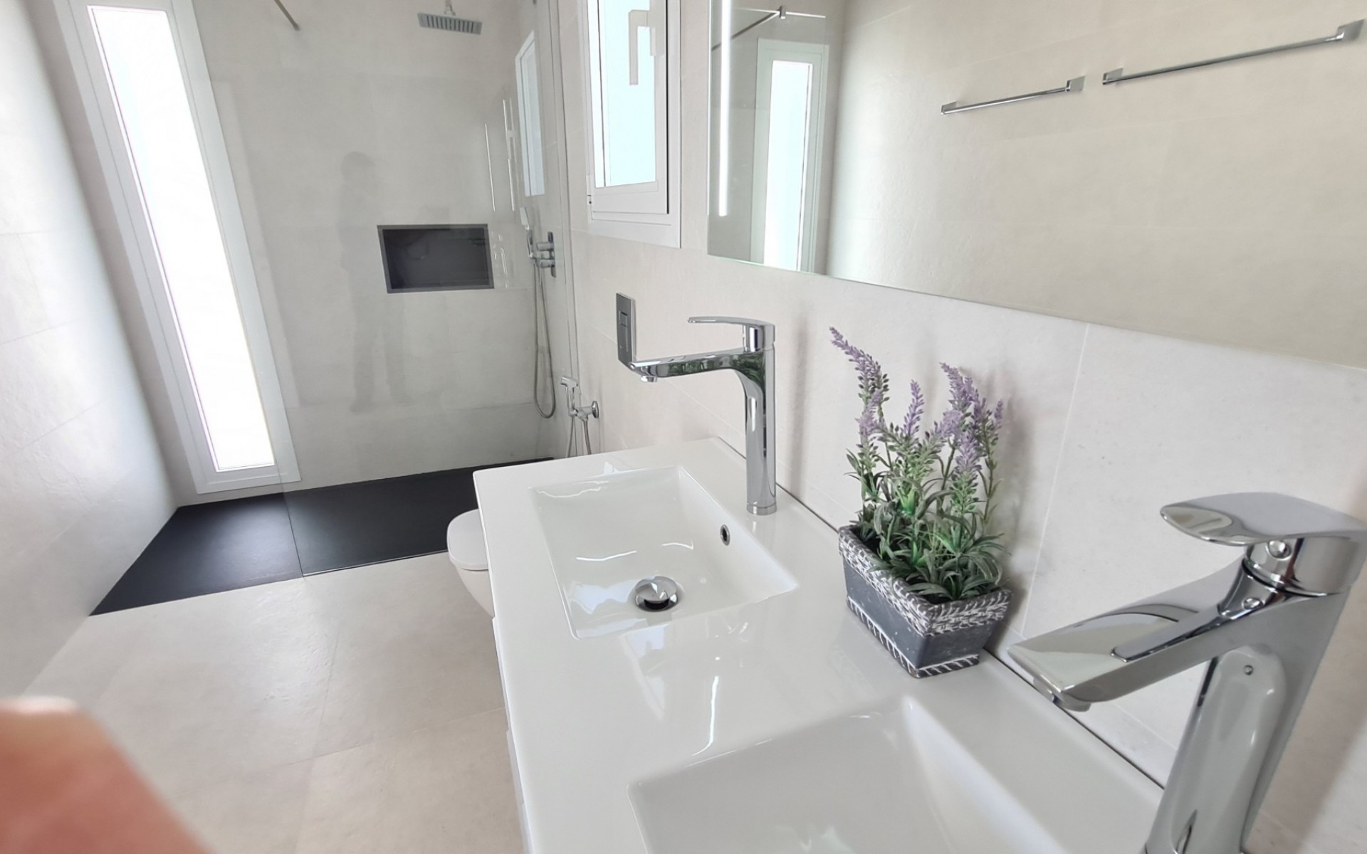 Resale - Villa - La Marina