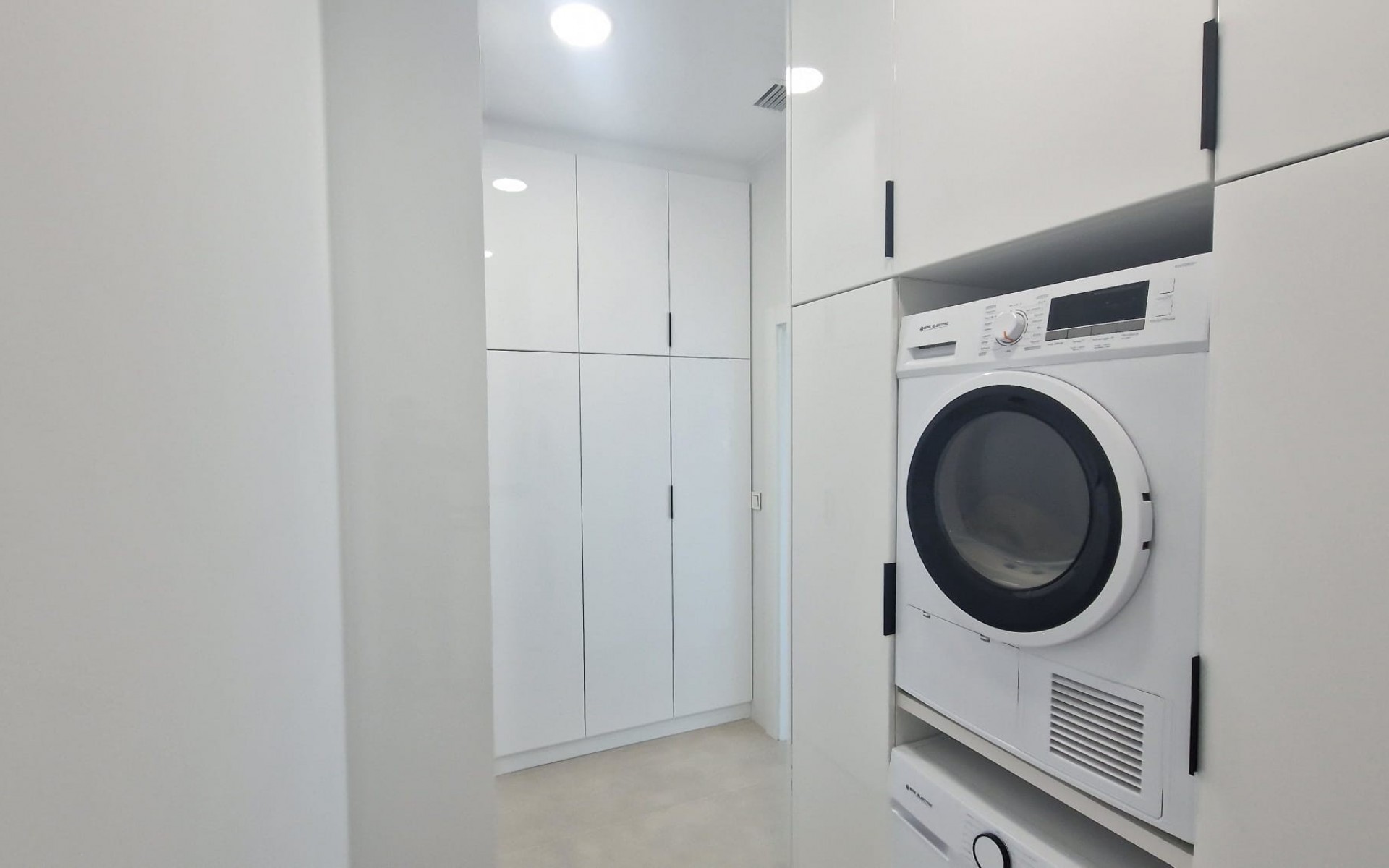 Resale - Villa - La Marina