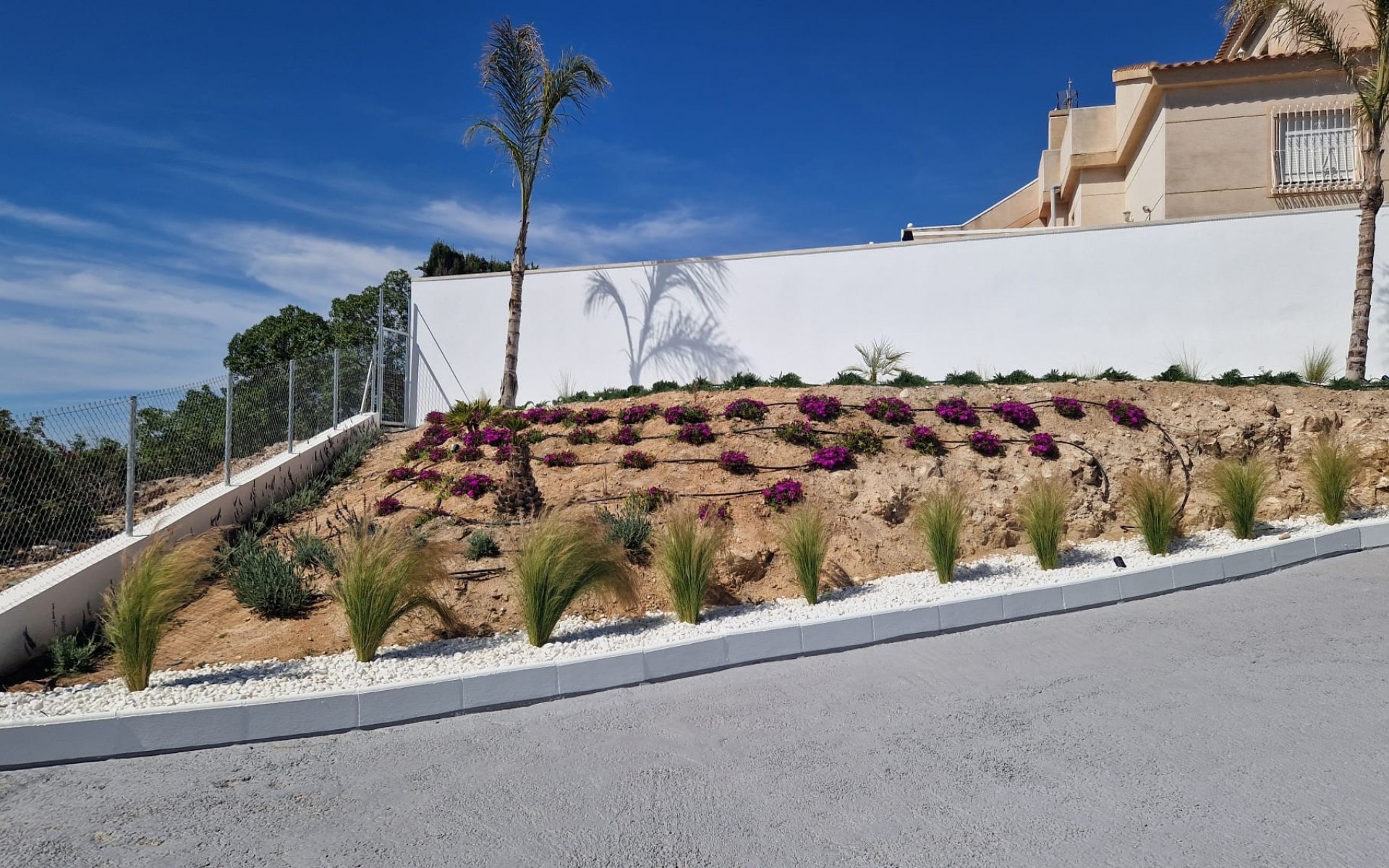 Resale - Villa - La Marina