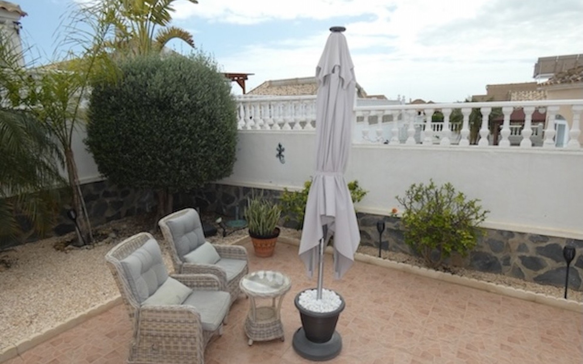 Resale - Villa - La Marina