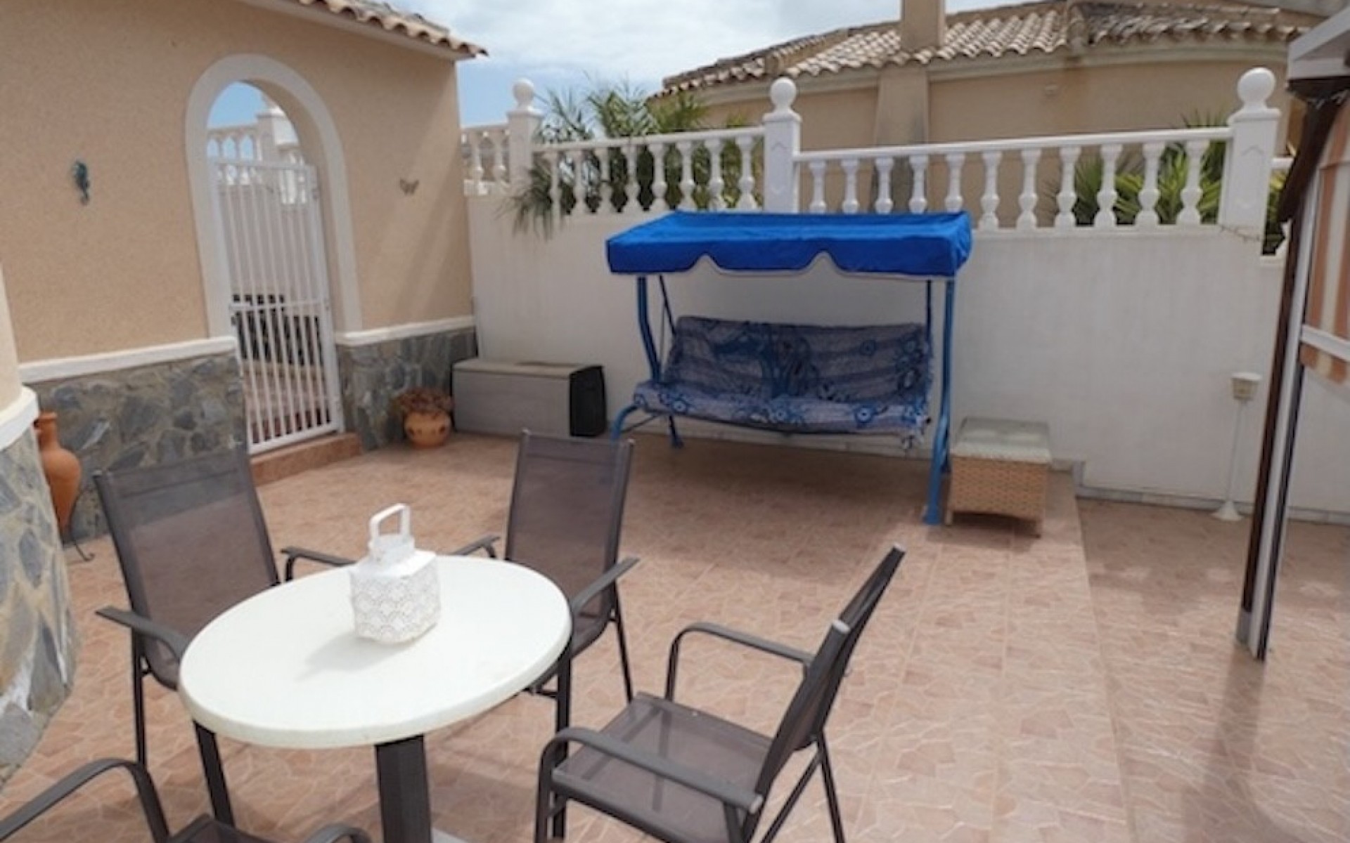 Resale - Villa - La Marina