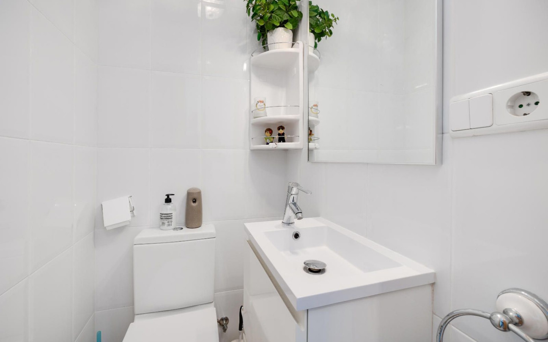 Resale - Villa - La Marina
