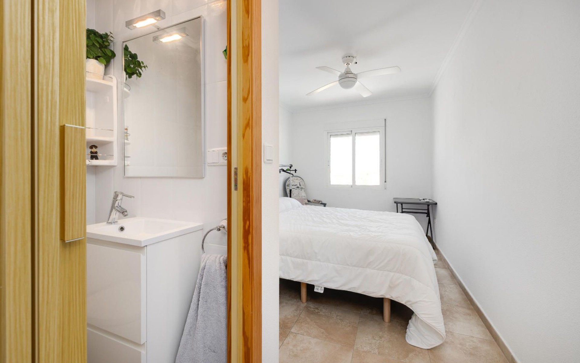 Resale - Villa - La Marina