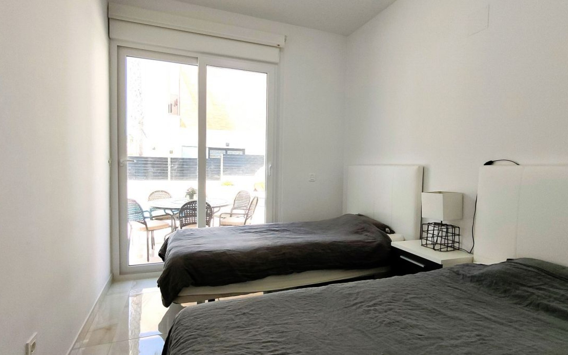 Resale - Villa - La Mata