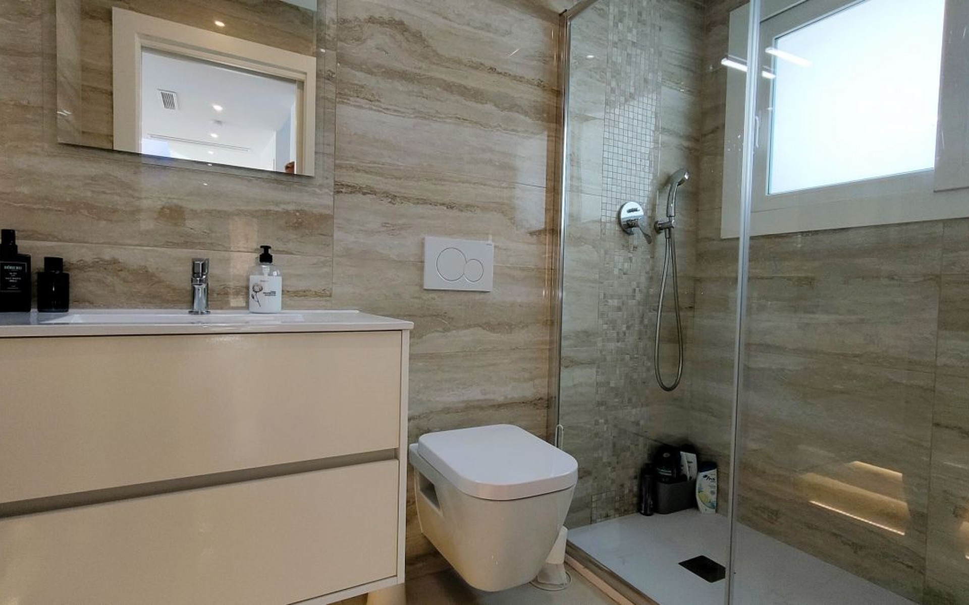 Resale - Villa - La Mata