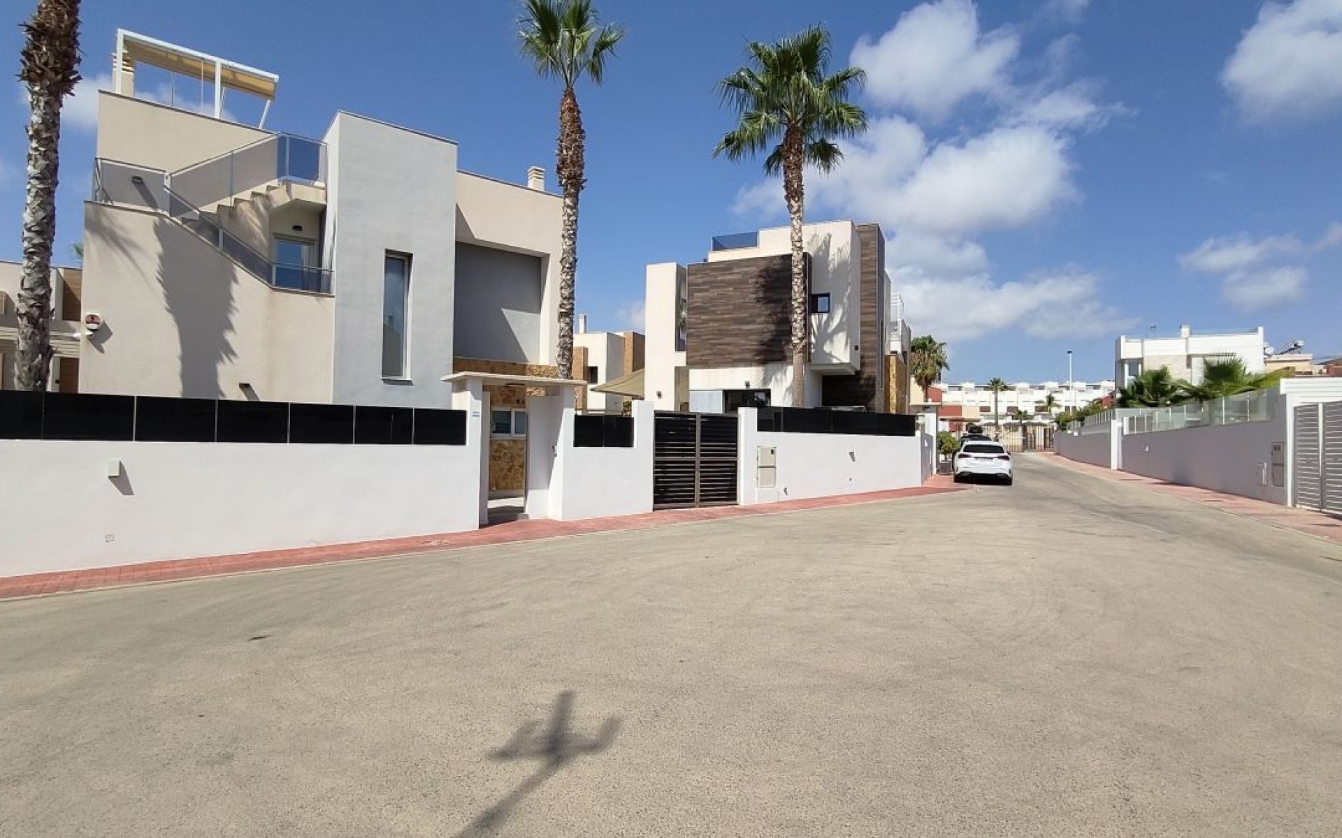 Resale - Villa - La Mata