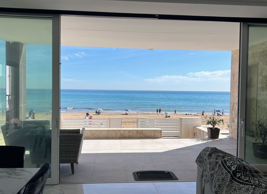 Resale - Villa - La Mata