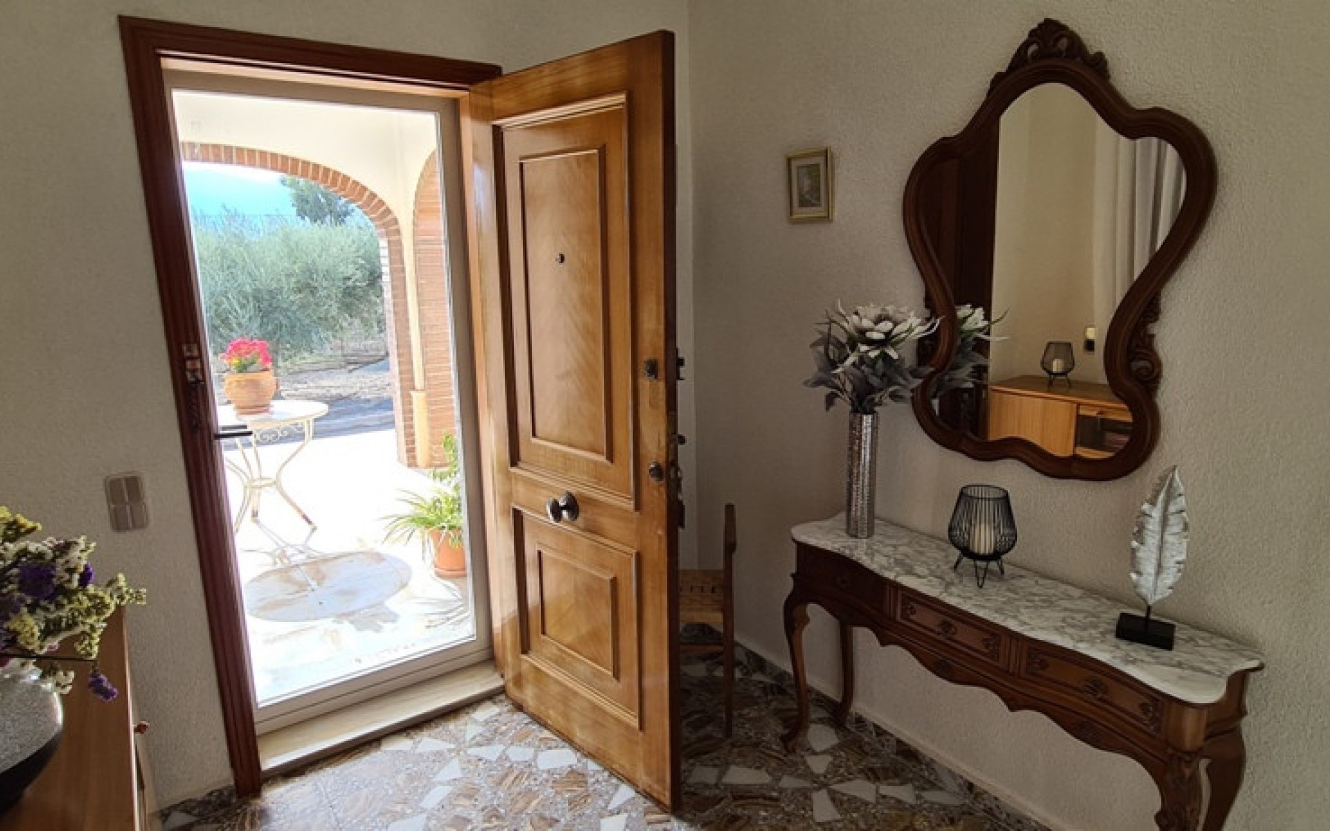 Resale - Villa - La Matanza