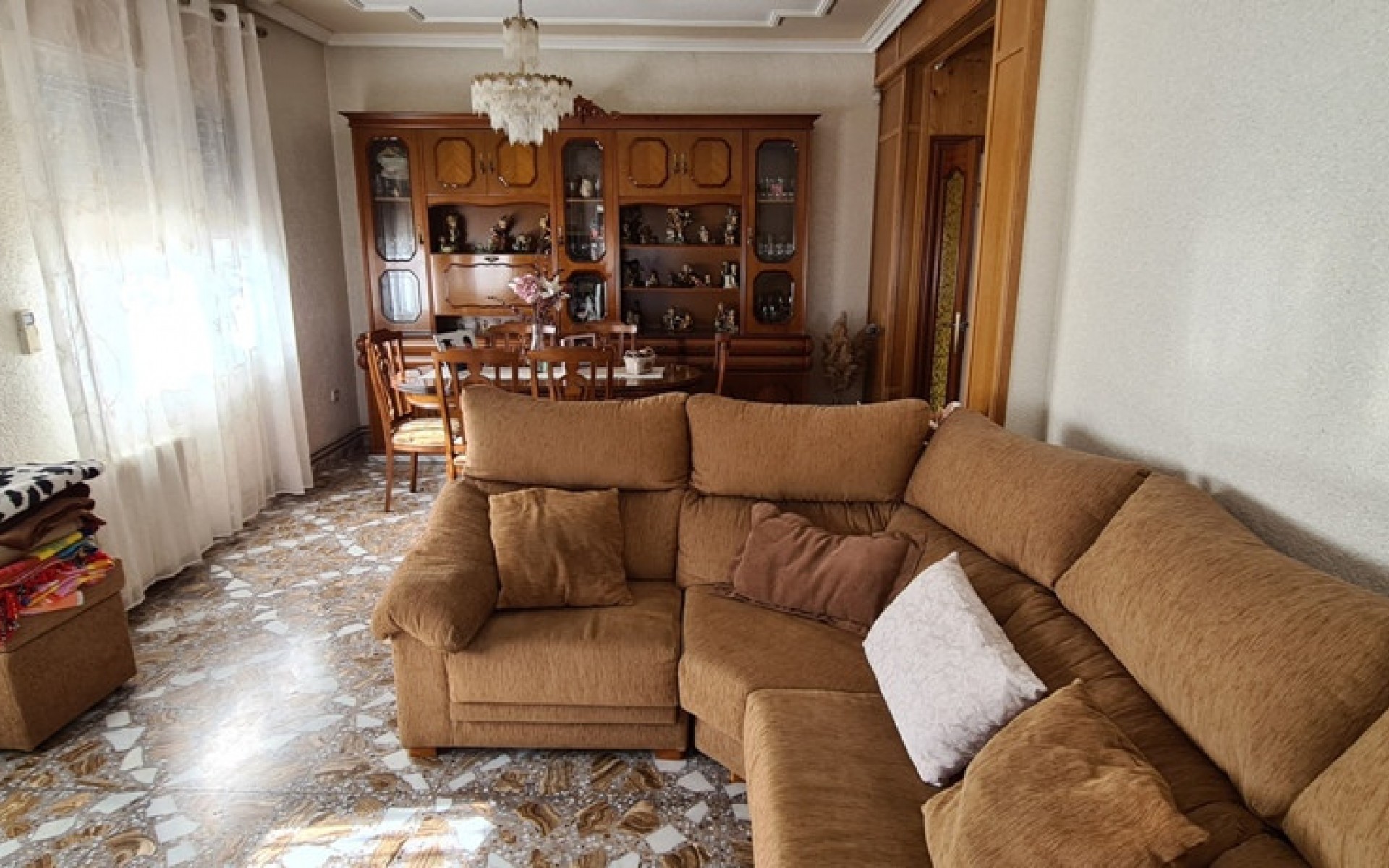 Resale - Villa - La Matanza