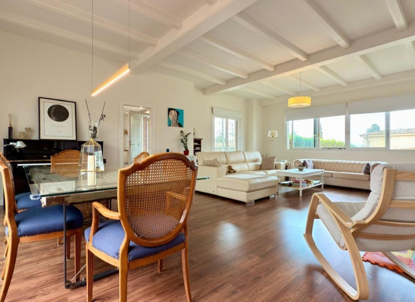 Resale - Villa - La Nucia - La Nucia Centro