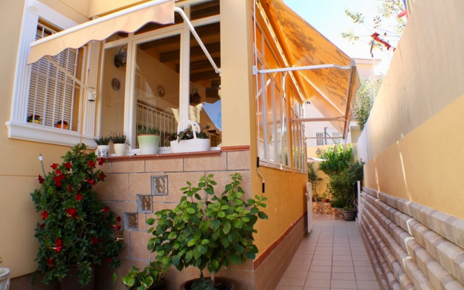 Resale - Villa - La Nucia - La Nucia Centro