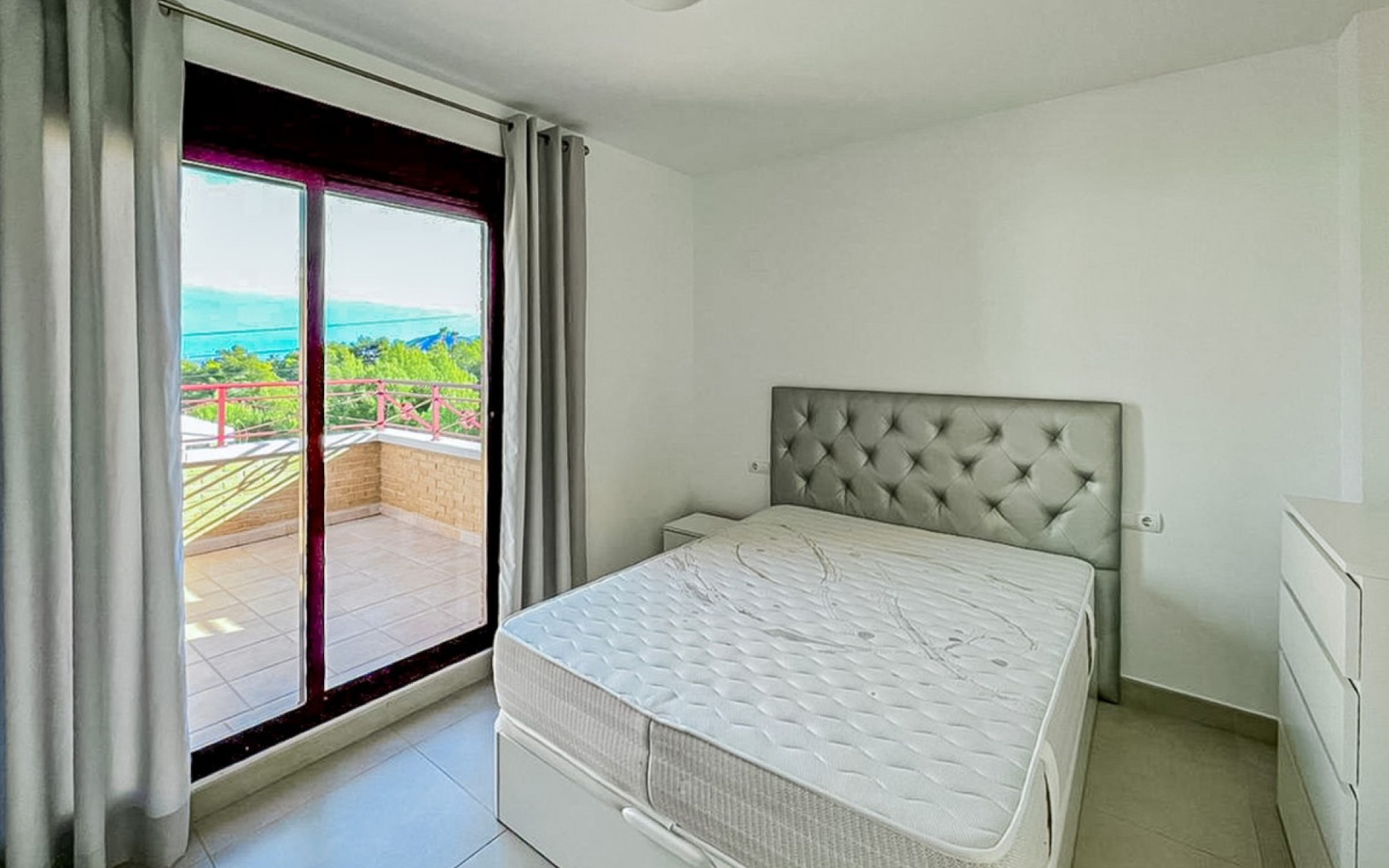 Resale - Villa - La Nucia