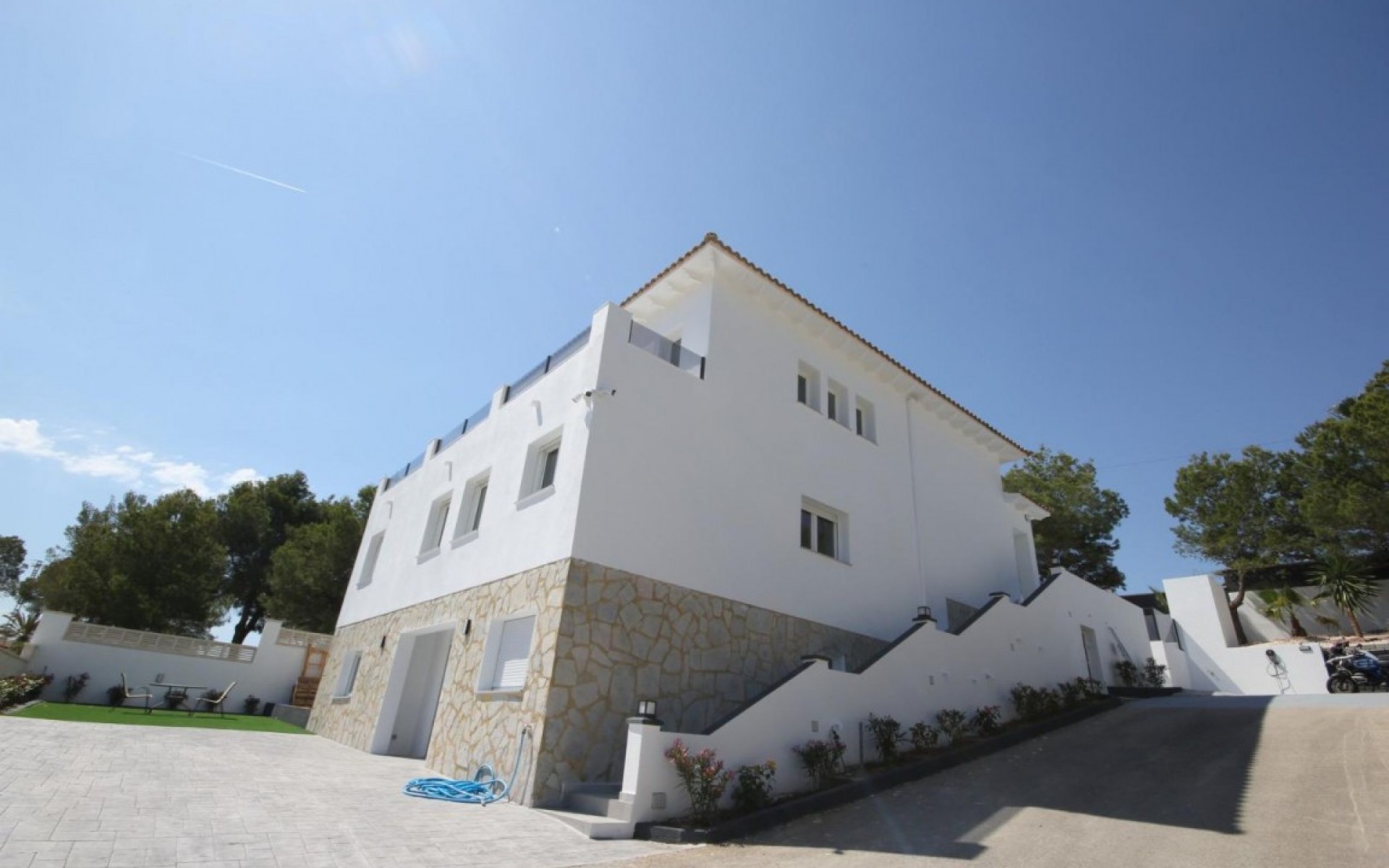 Resale - Villa - La Nucia