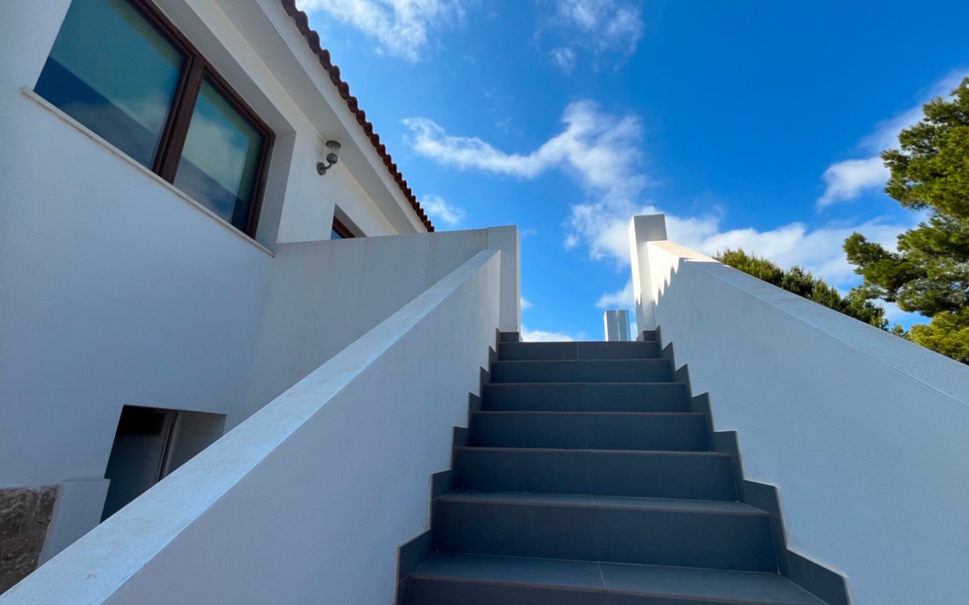 Resale - Villa - La Nucia