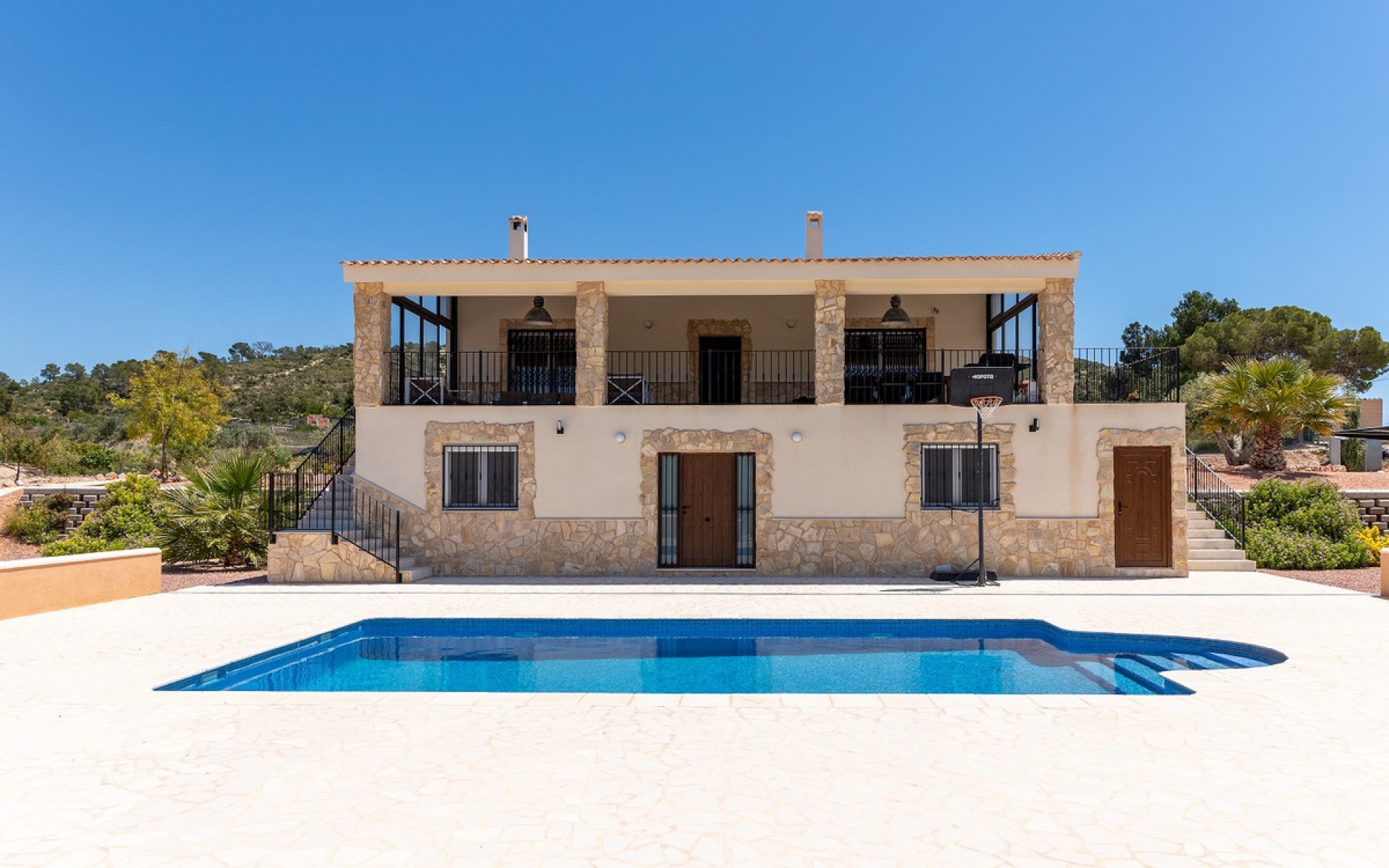 Resale - Villa - La Romana - La Romana Centro
