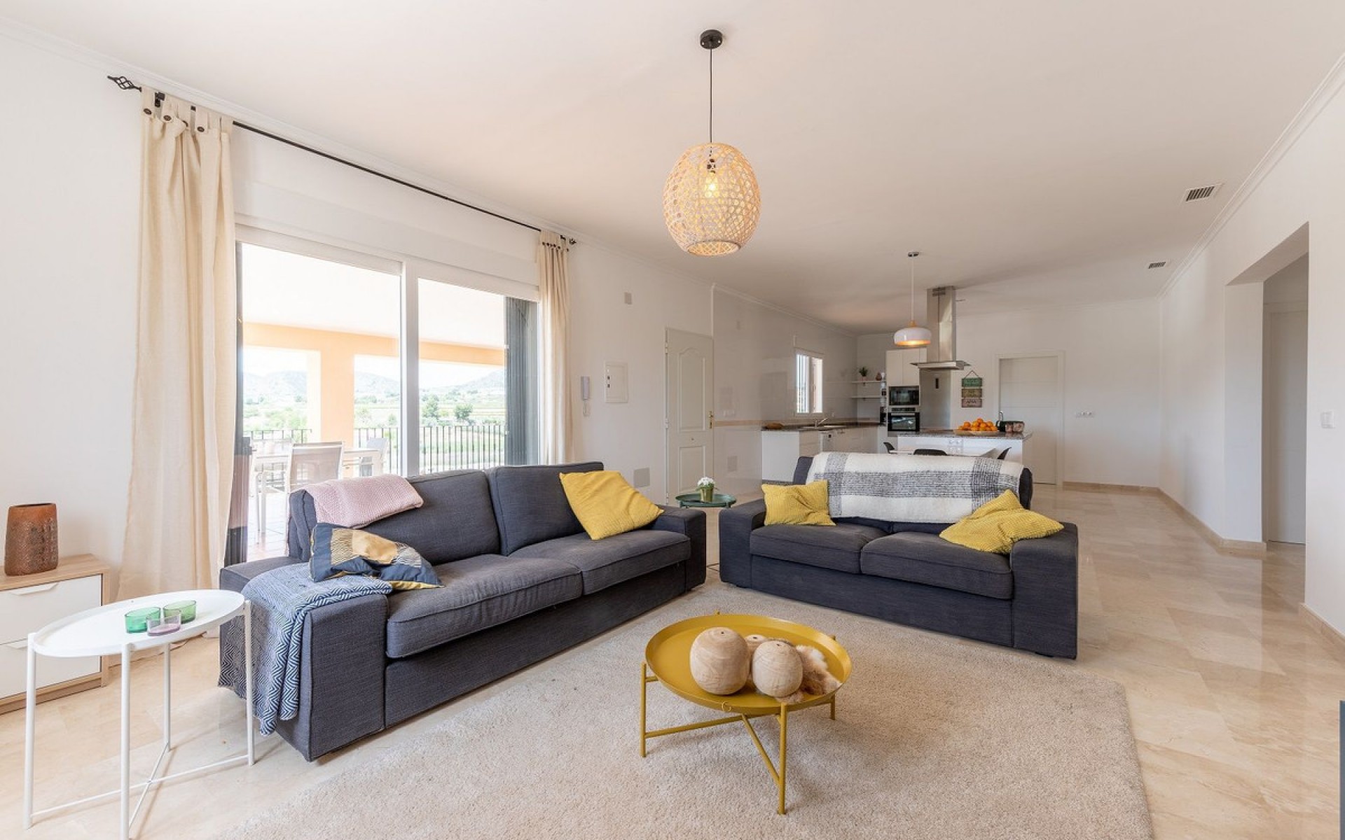 Resale - Villa - La Romana - La Romana Centro