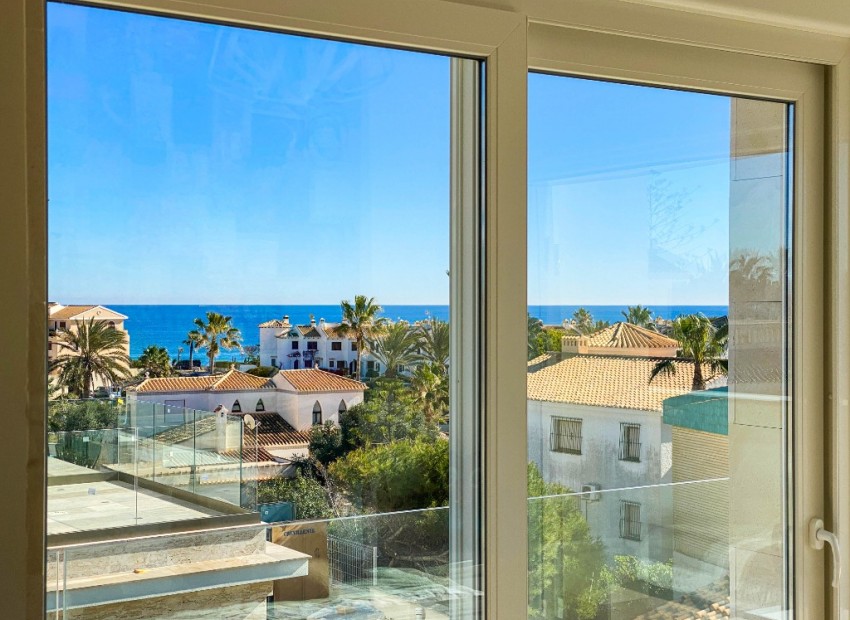 Resale - Villa - La Zenia