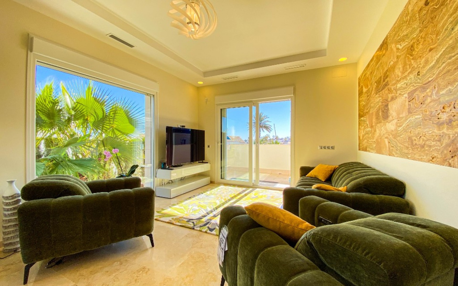 Resale - Villa - La Zenia