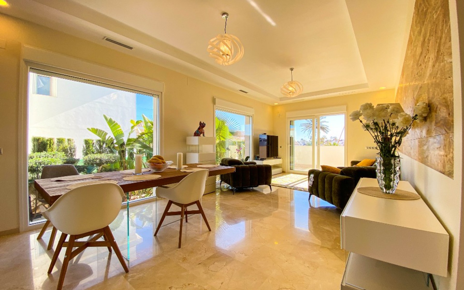 Resale - Villa - La Zenia