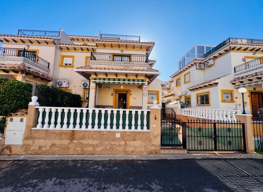 Resale - Villa - La Zenia