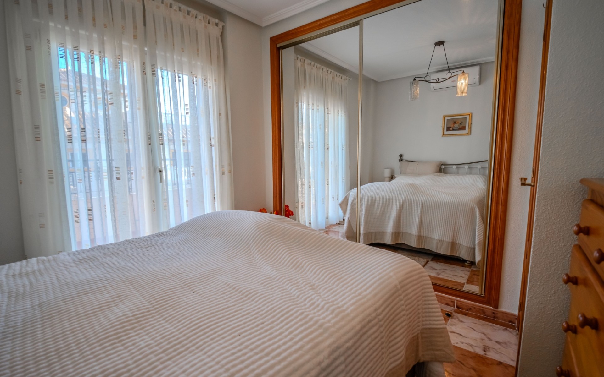 Resale - Villa - La Zenia