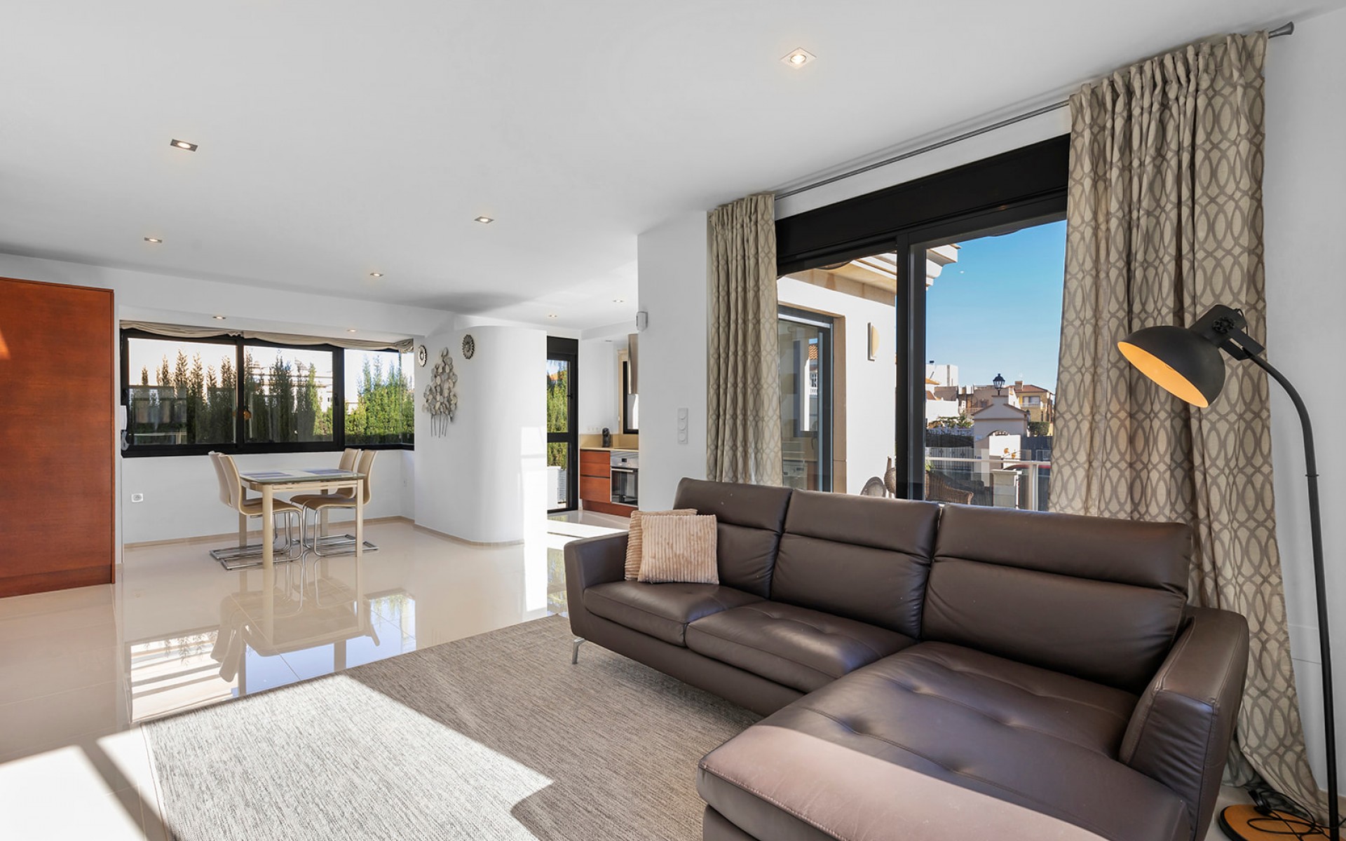 Resale - Villa - La Zenia