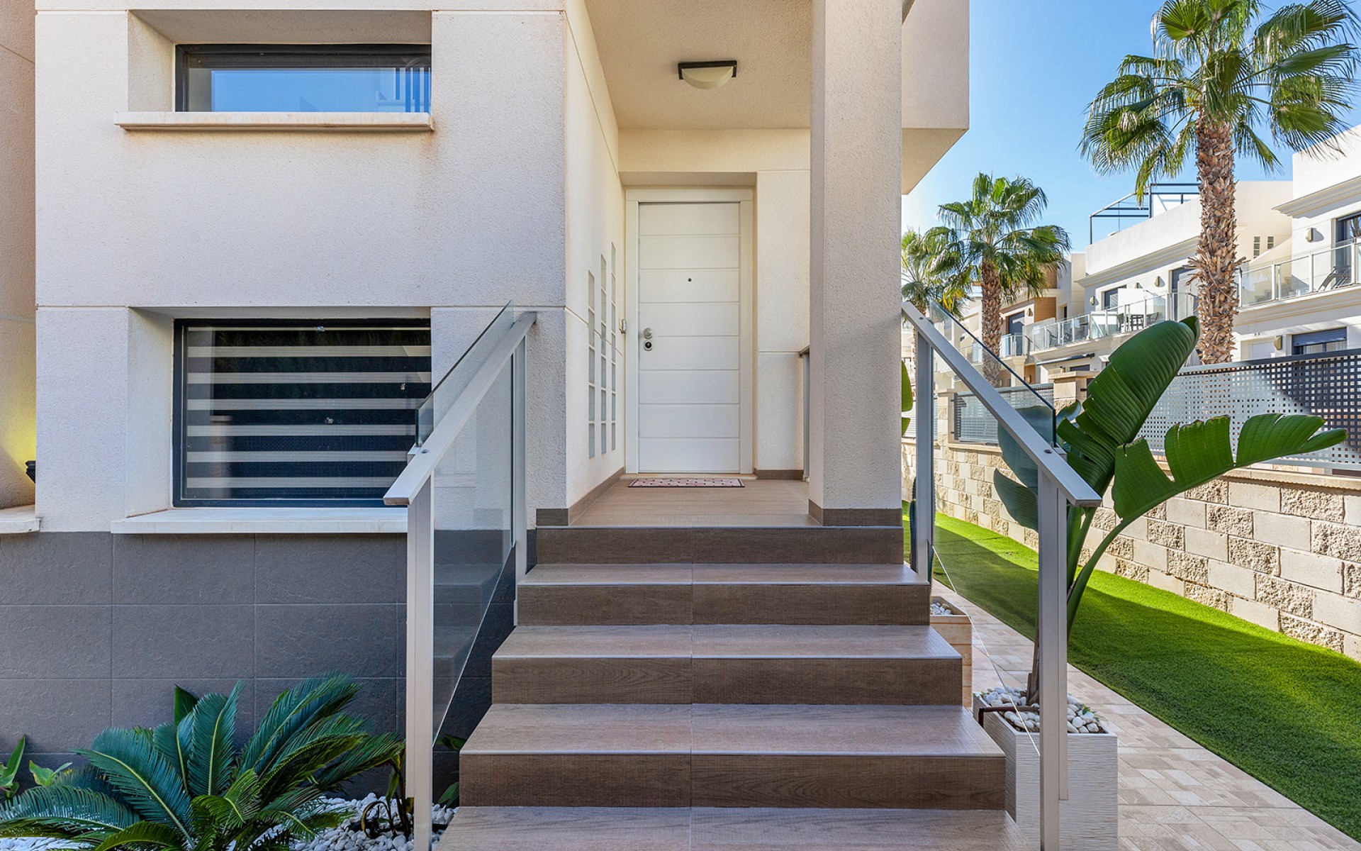 Resale - Villa - La Zenia